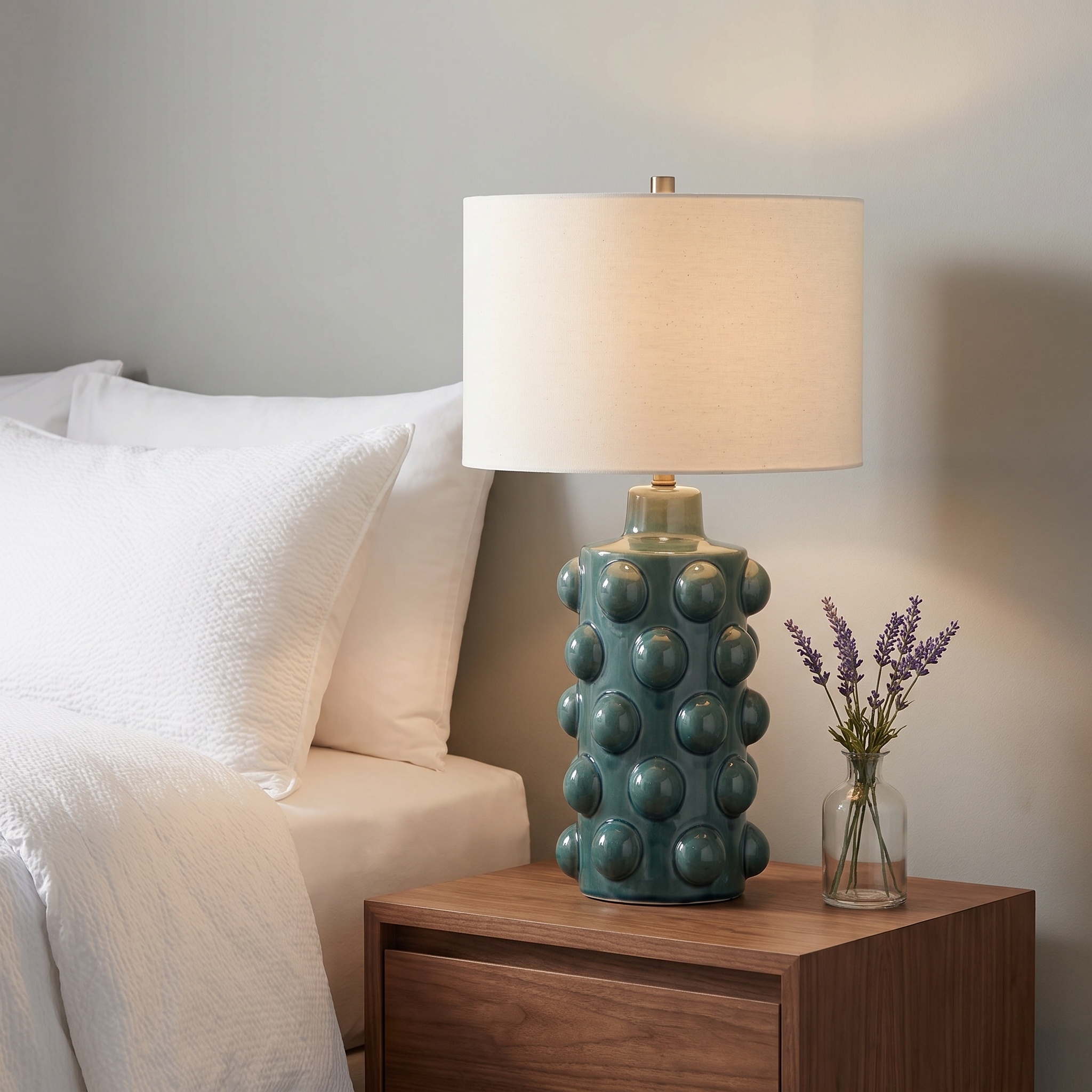 Lynn Table Lamp
