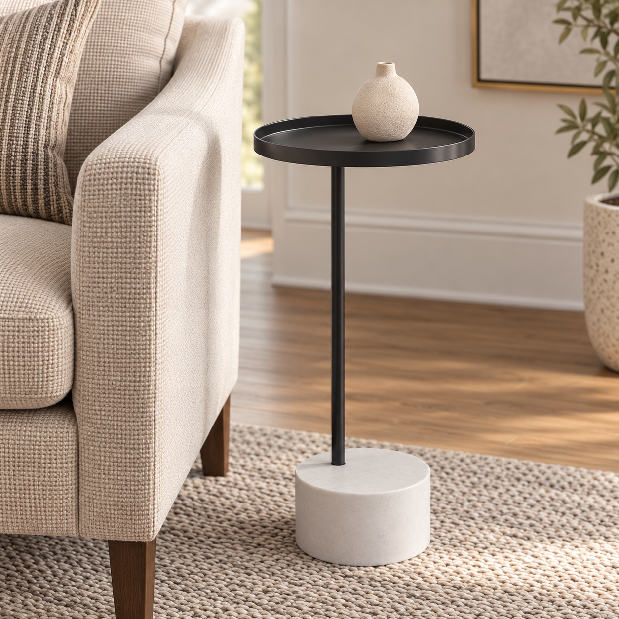 Banyan Scatter Table