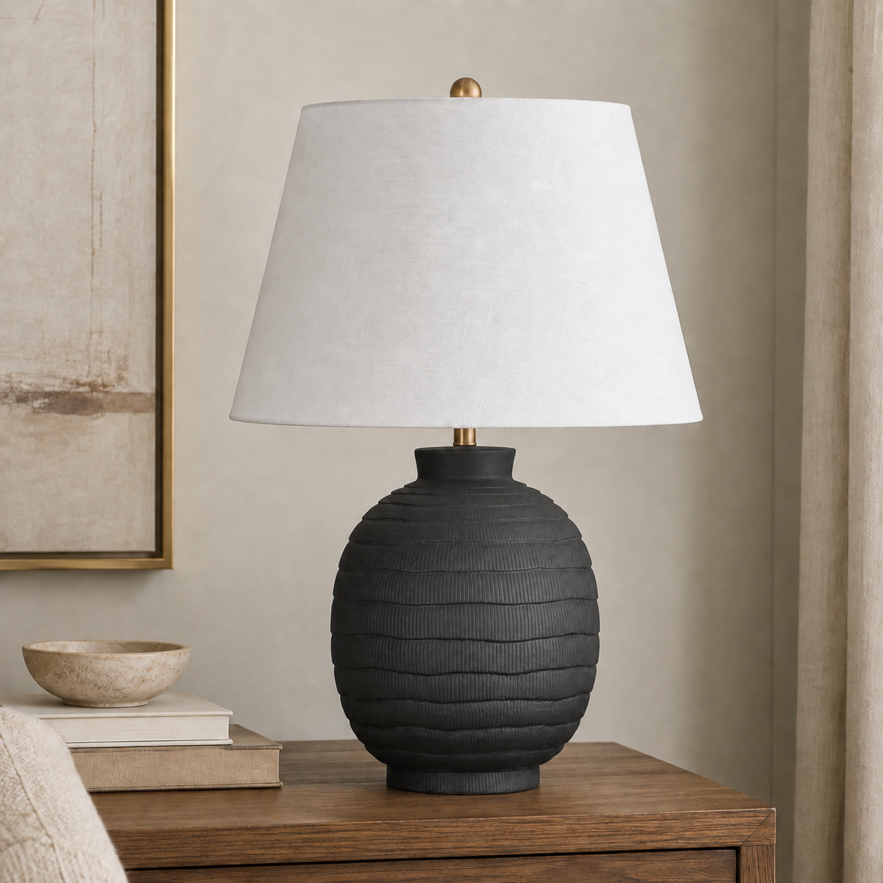 Ventraa Table Lamp