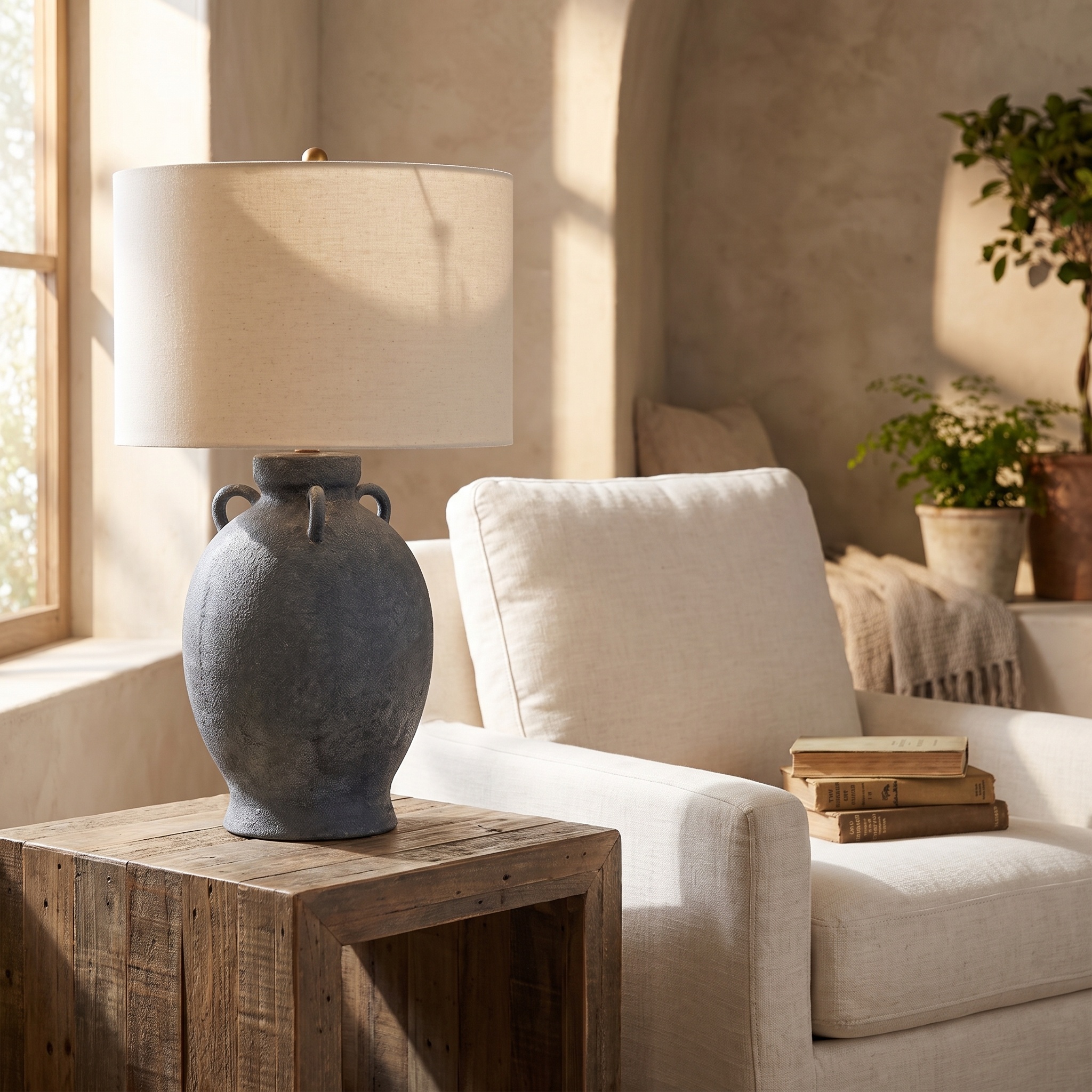 Canongate Table Lamp