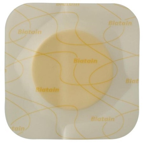 Skumförband Biatain adhesive – 7,5×7,5cm Border – 10 st