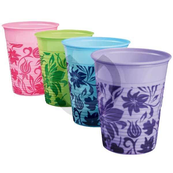 Plastmuggar med blommönster