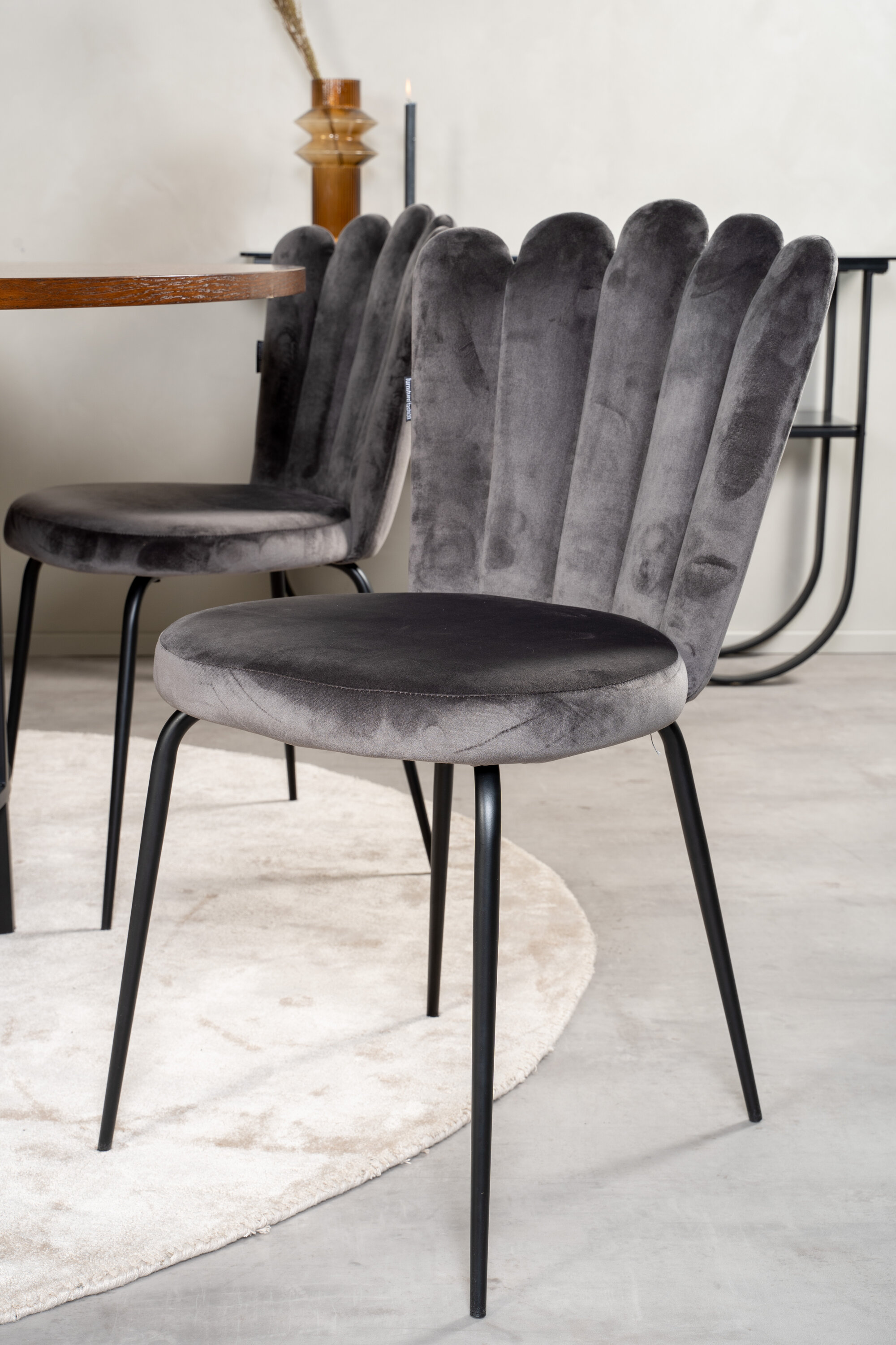 deLOHN Copenhagen, Limhamn Kör alakú étkezőgarnitúra deLOHN Copenhagen, Limhamn Kör alakú étkezőgarnitúra