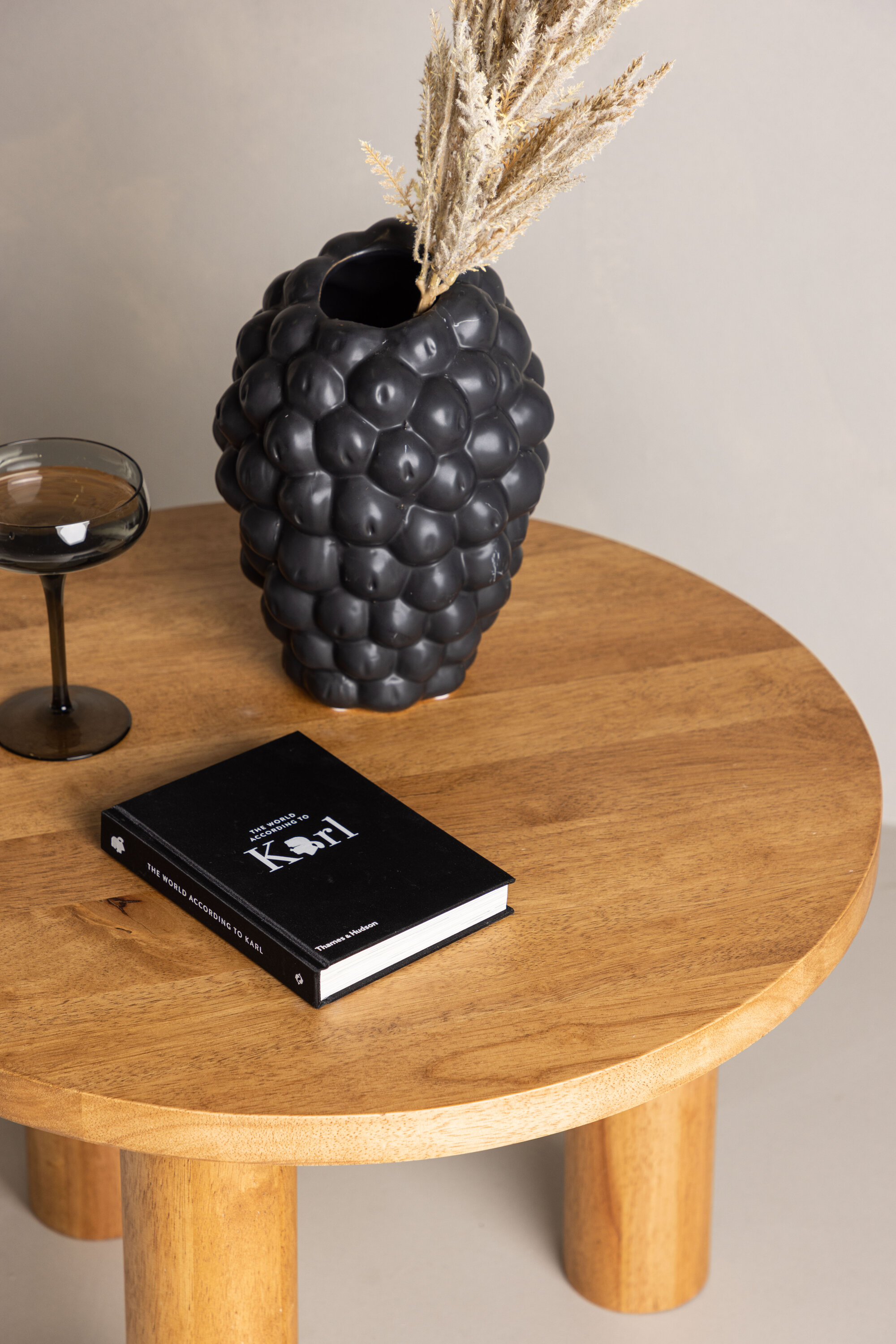 deLOHN Duxbury Dohányzóasztal