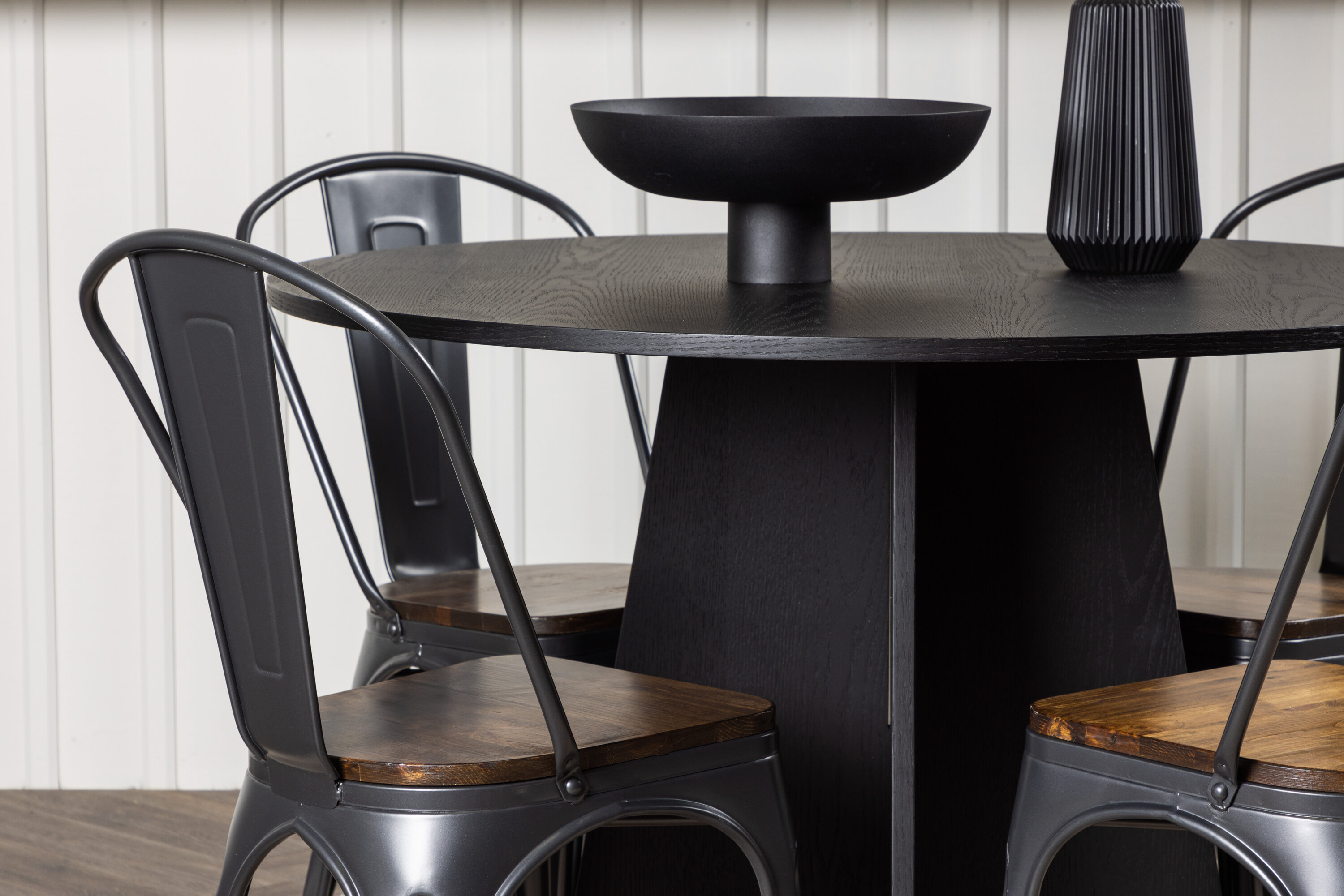 deLOHN Bootcut Oval, Tempe Kör alakú étkezőgarnitúra