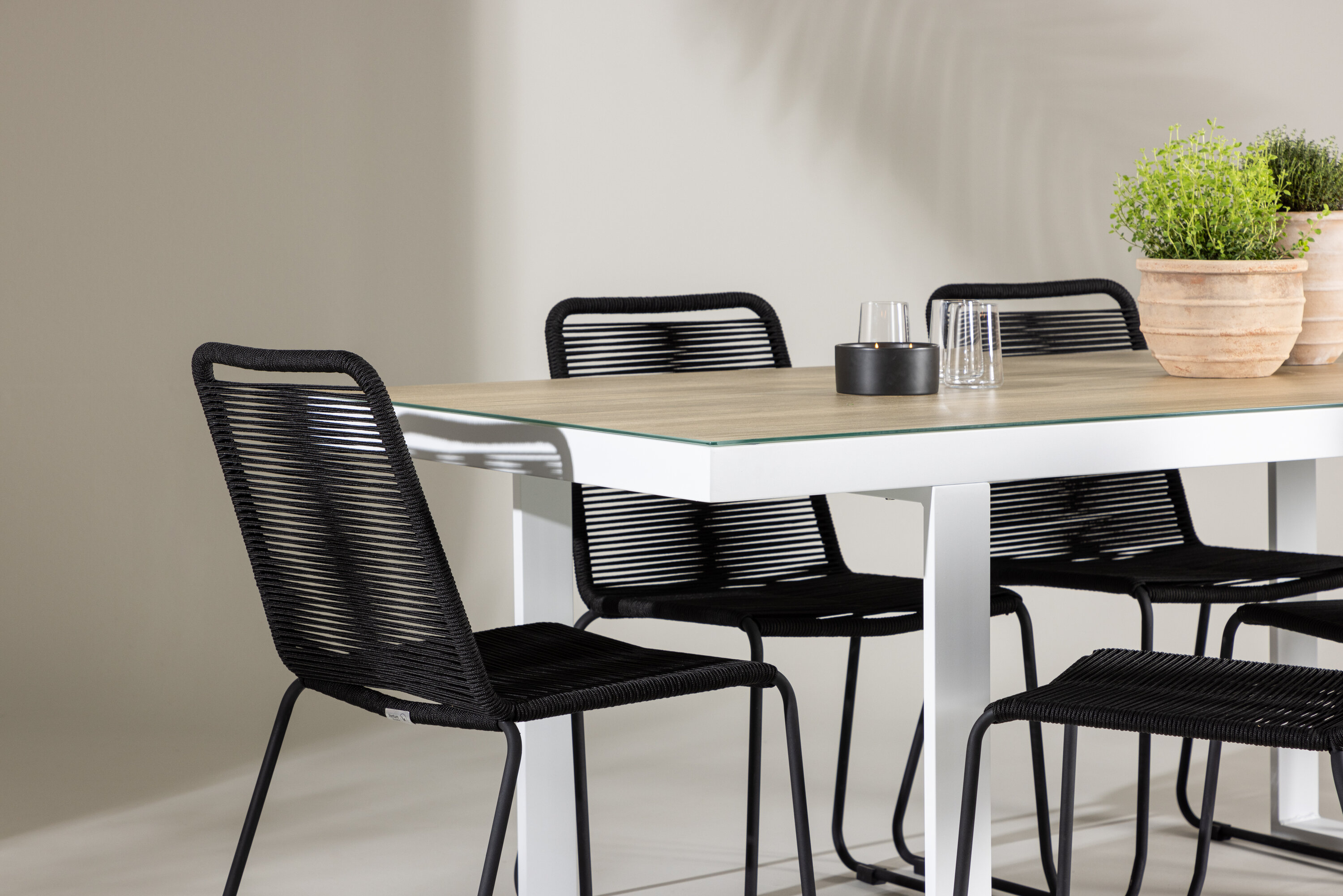 deLOHN Merlo, Lindos Étkezőgarnitúra