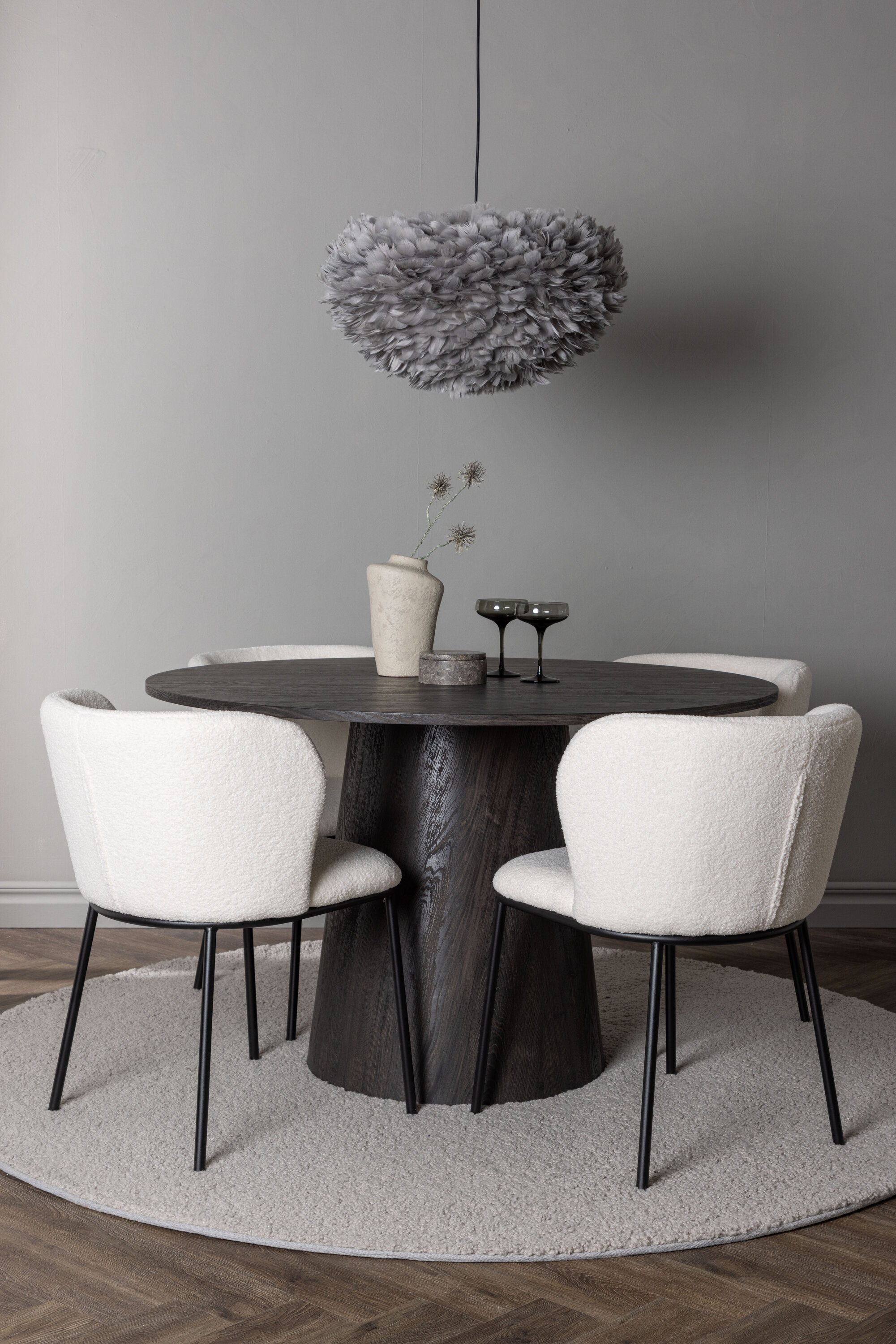 deLOHN Edina Kör alakú étkezőgarnitúra