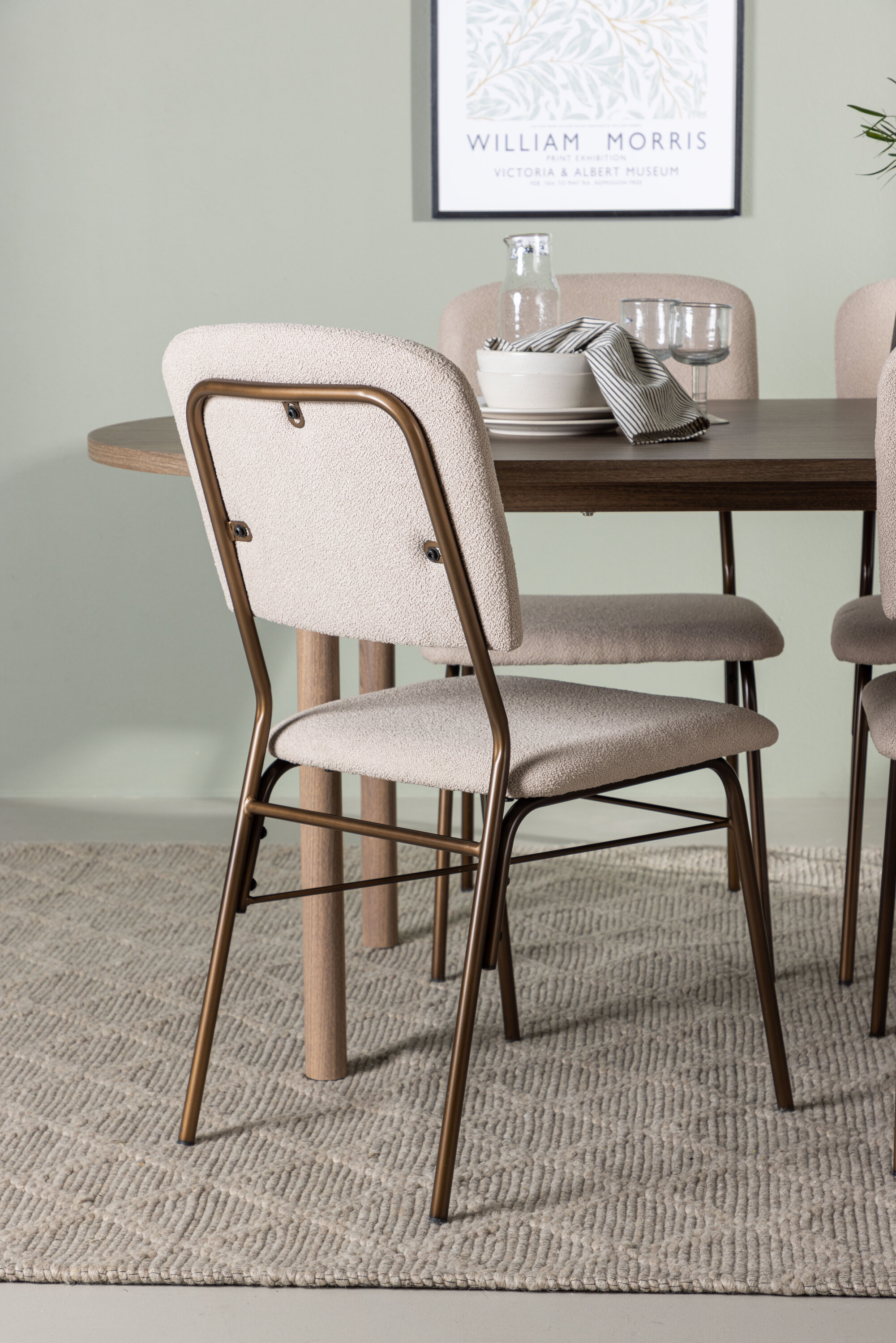 deLOHN Seda Ovális étkezőgarnitúra