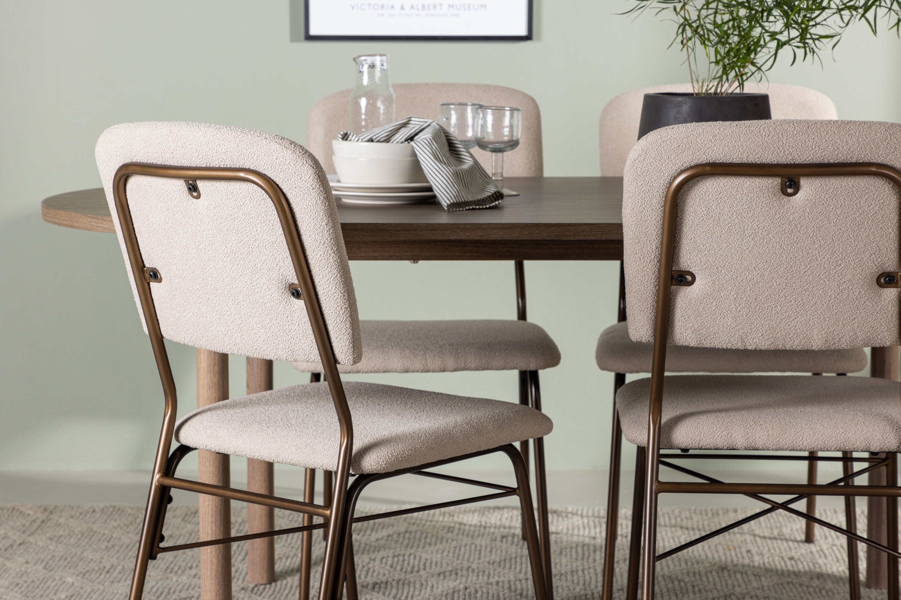 deLOHN Seda Ovális étkezőgarnitúra