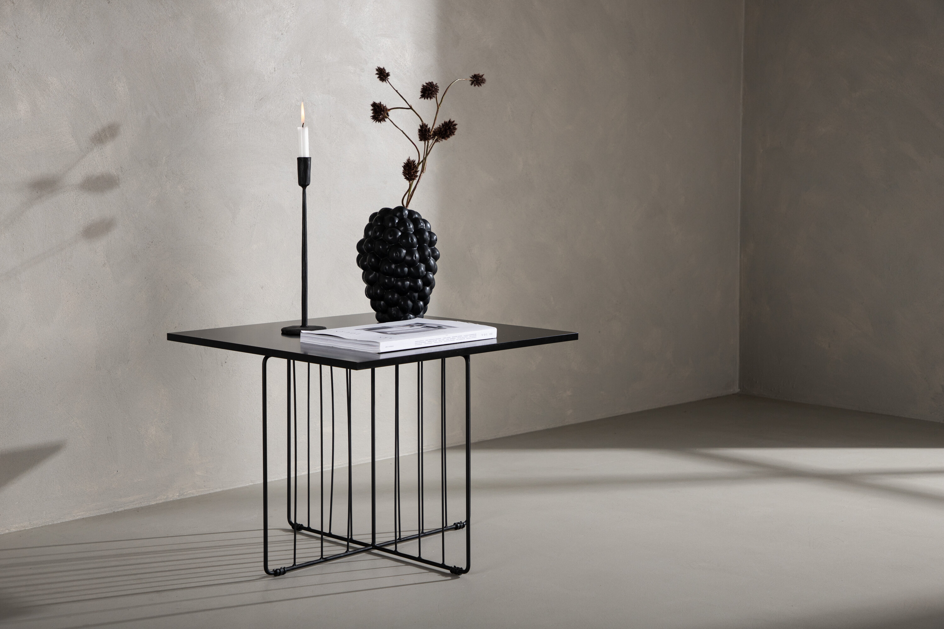 deLOHN Dayton Dohányzóasztal