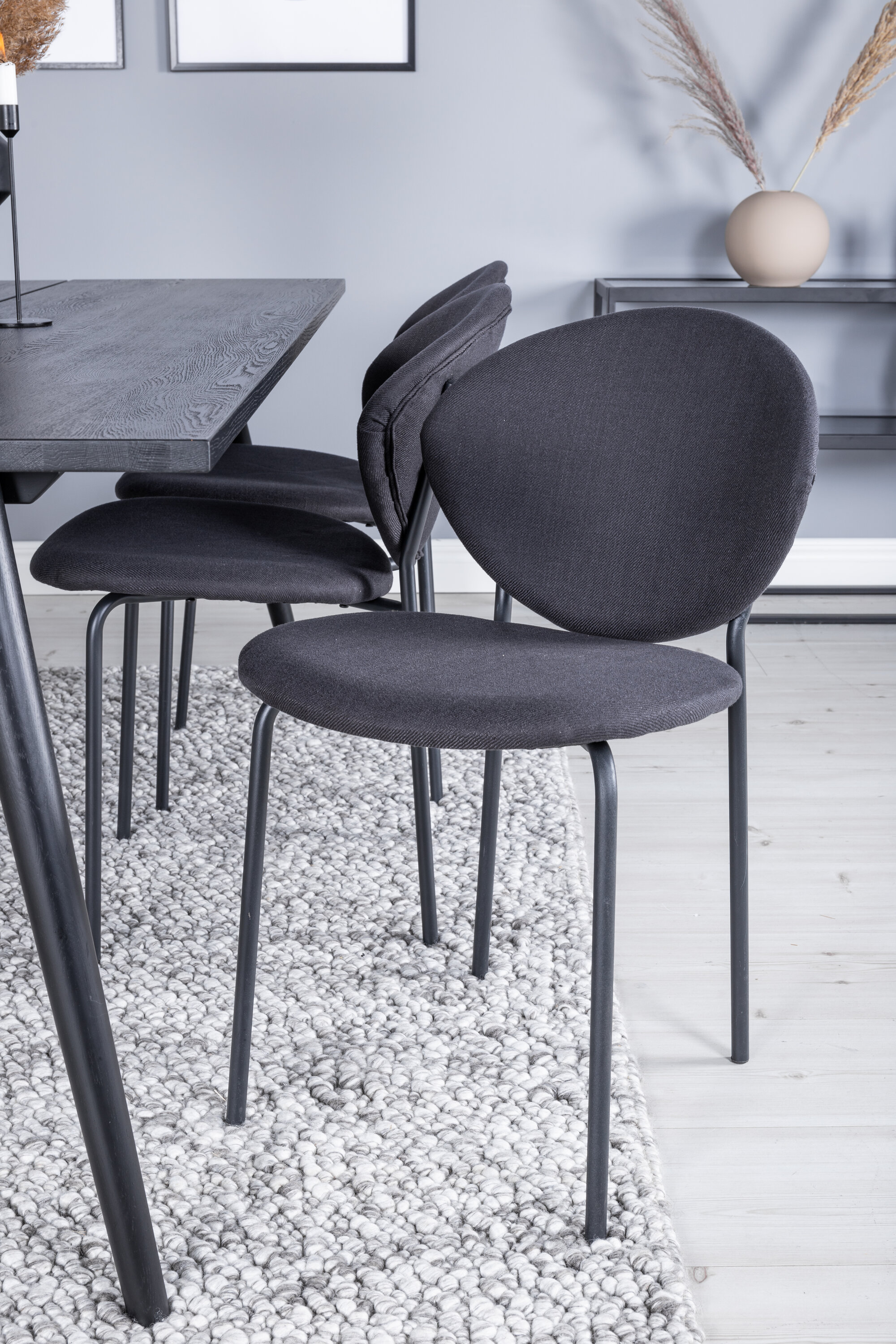 deLOHN Sleek, Vault Téglalap alakú étkezőgarnitúra