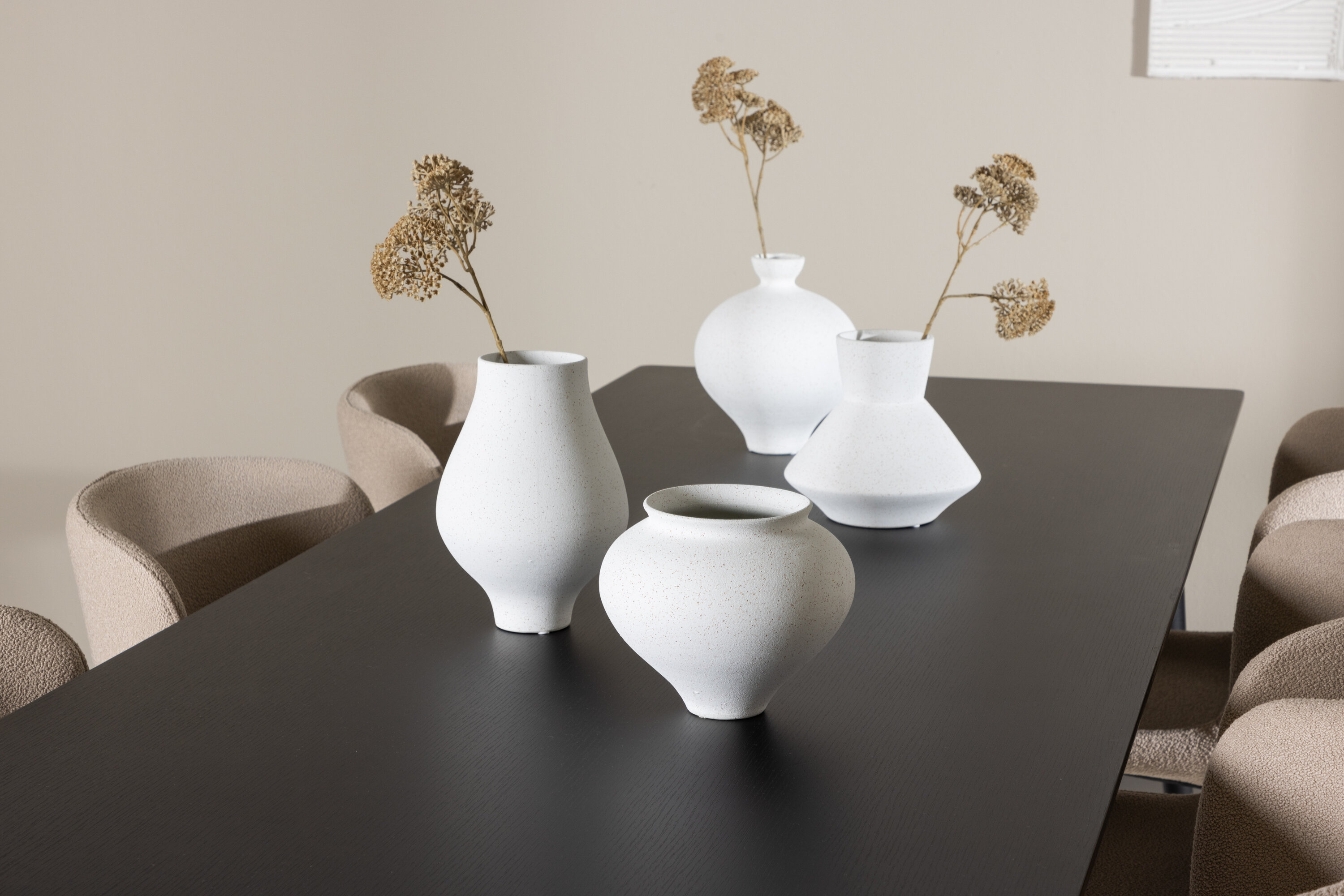 deLOHN Ellis, Modesto Téglalap alakú étkezőgarnitúra