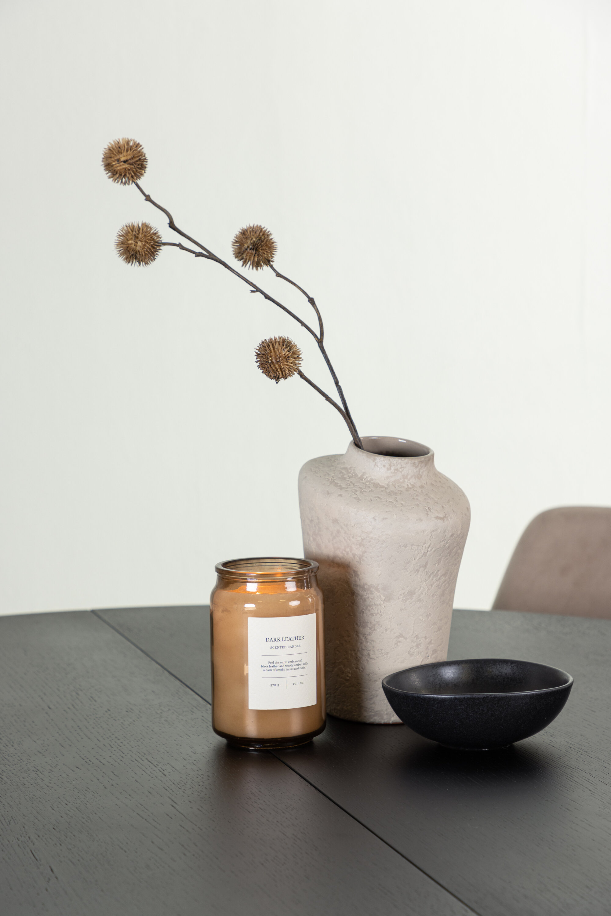 deLOHN Night Kör alakú étkezőgarnitúra deLOHN Night Kör alakú étkezőgarnitúra