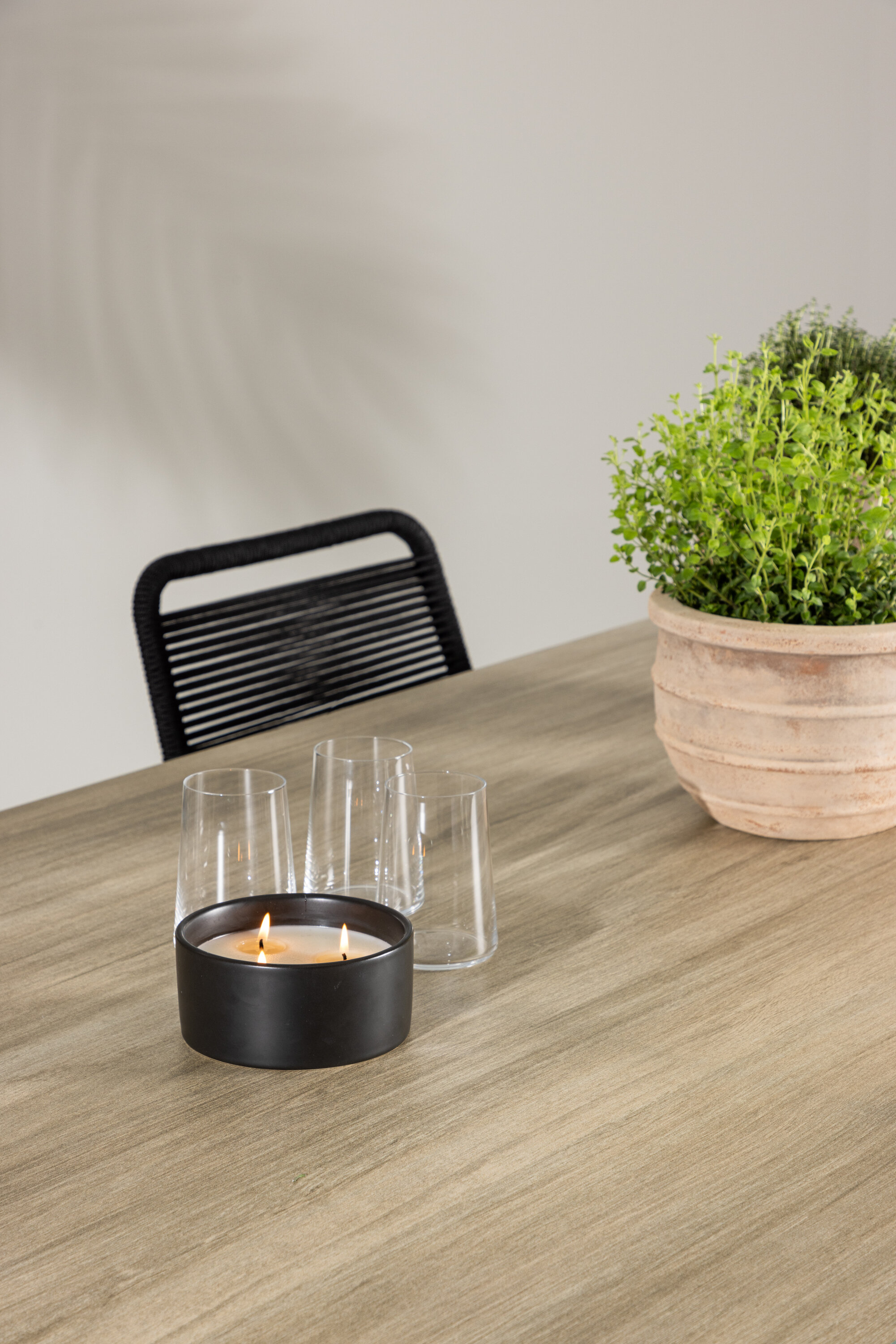 deLOHN Merlo, Lindos Étkezőgarnitúra