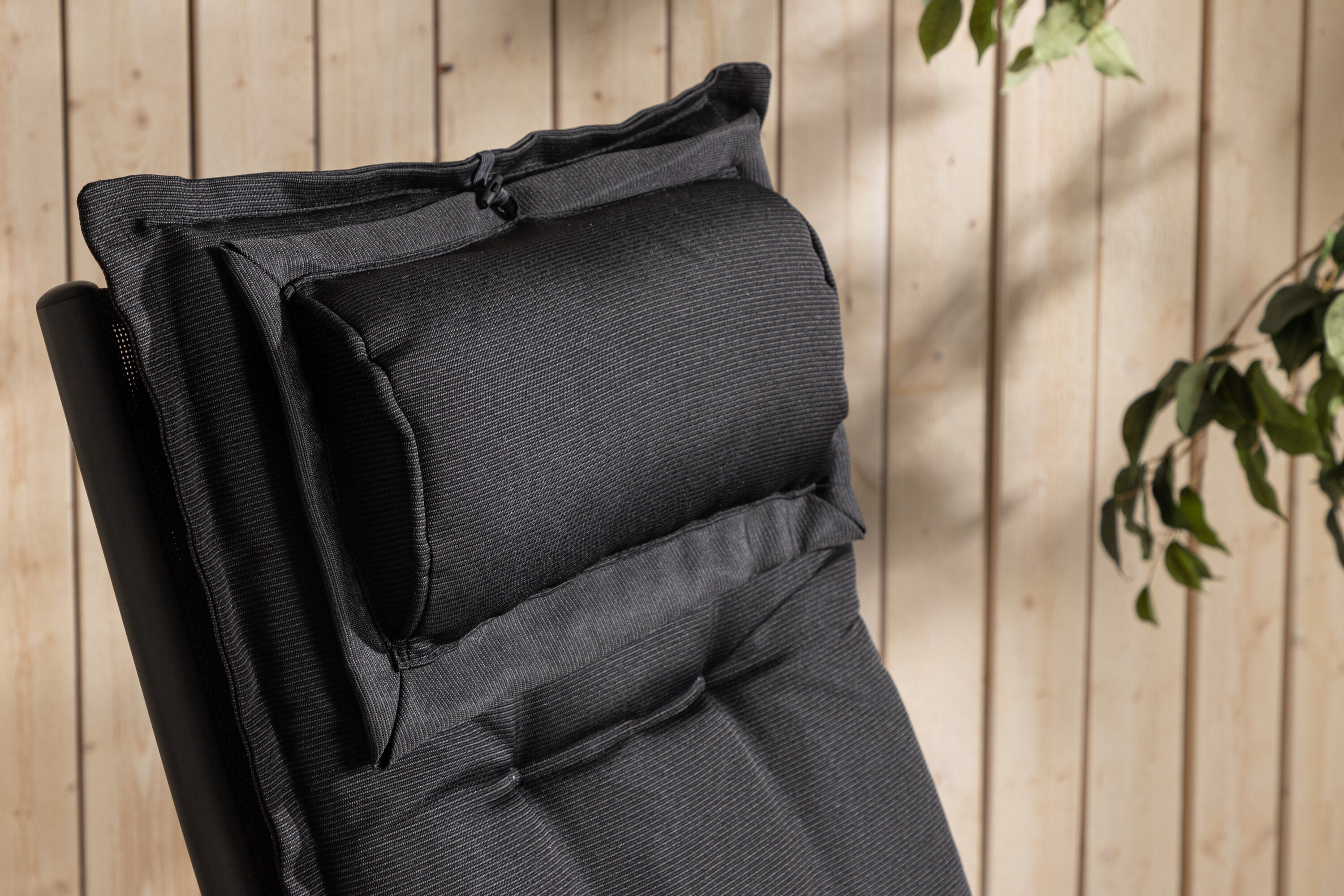 deLOHN Cushion párna