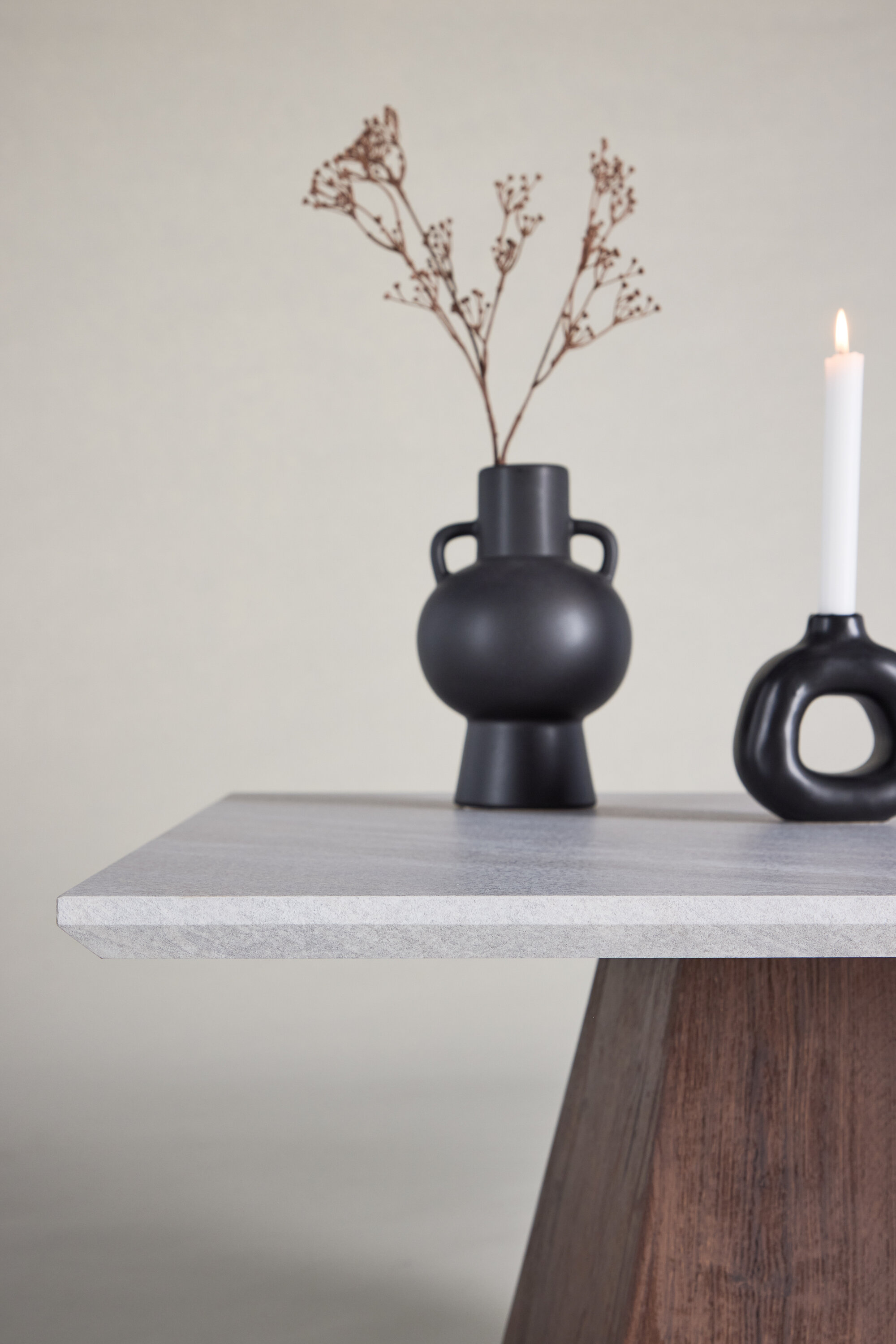 deLOHN Cael Dohányzóasztal