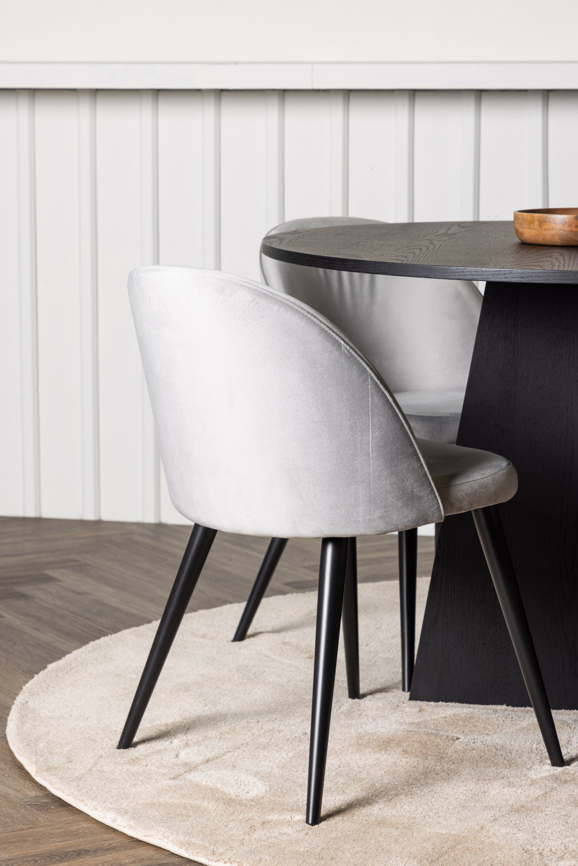 deLOHN Bootcut Round, Velvet Kör alakú étkezőgarnitúra