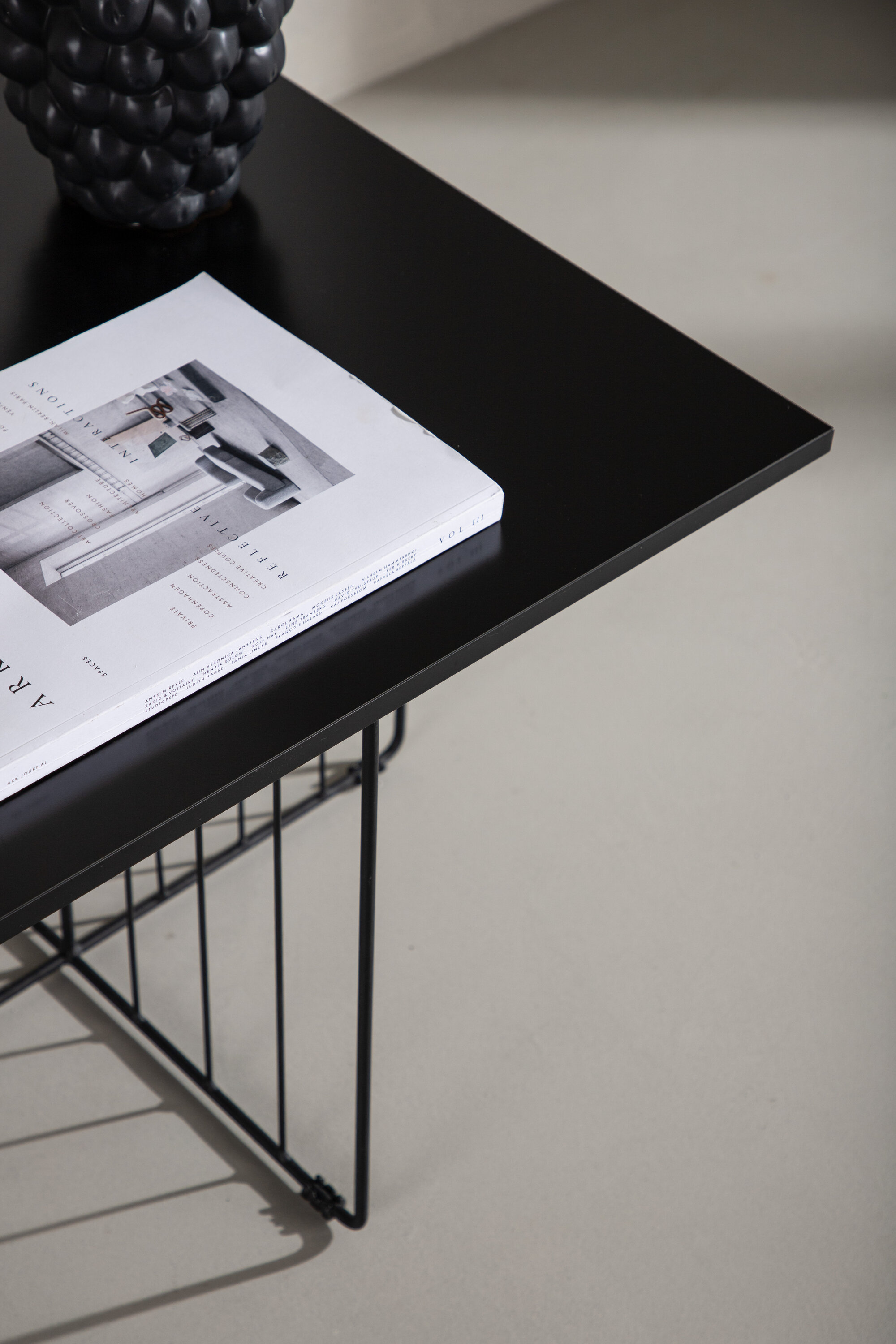 deLOHN Dayton Dohányzóasztal