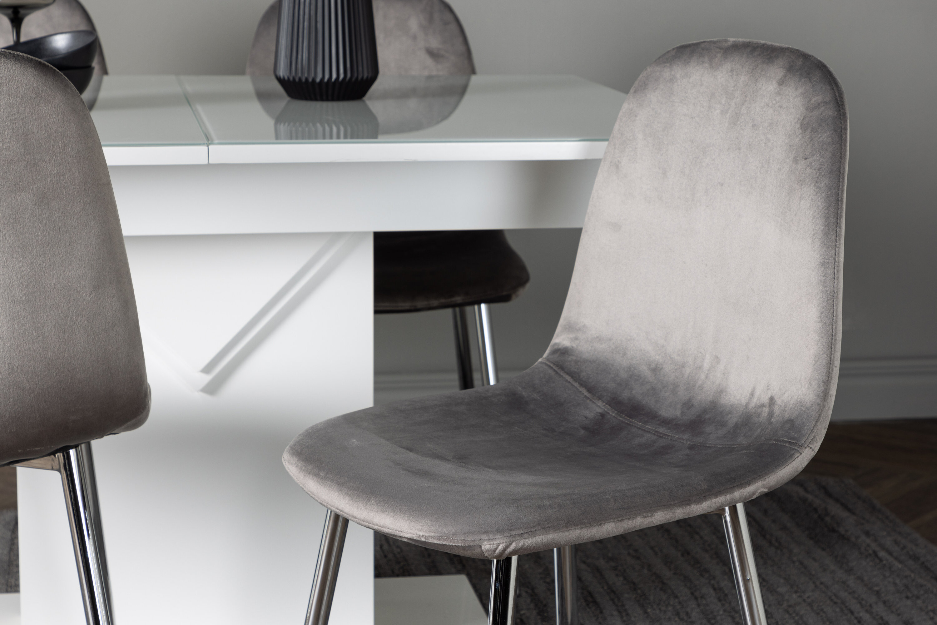 deLOHN Eva Téglalap alakú étkezőgarnitúra deLOHN Eva Téglalap alakú étkezőgarnitúra