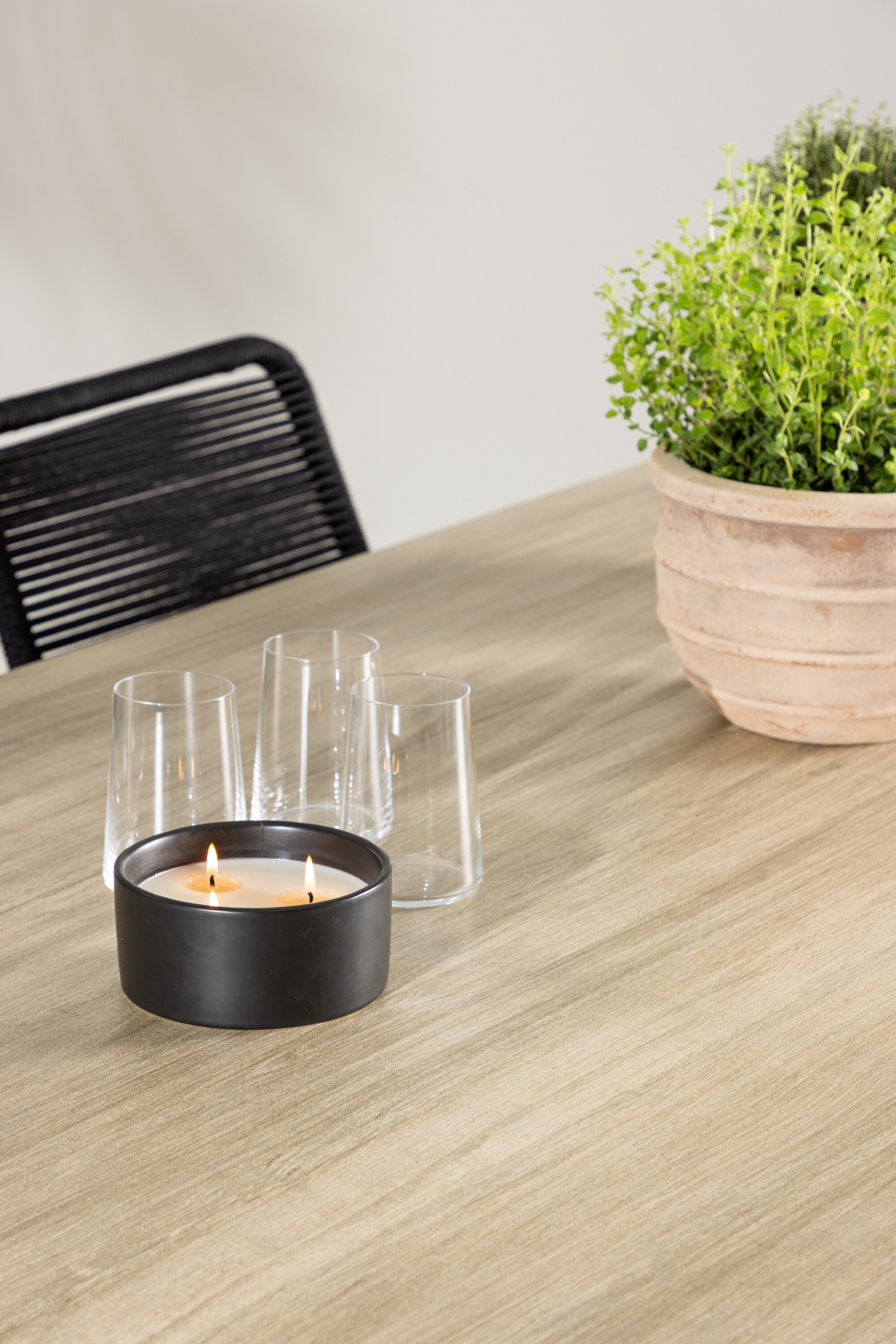 deLOHN Merlo, Lindos Étkezőgarnitúra