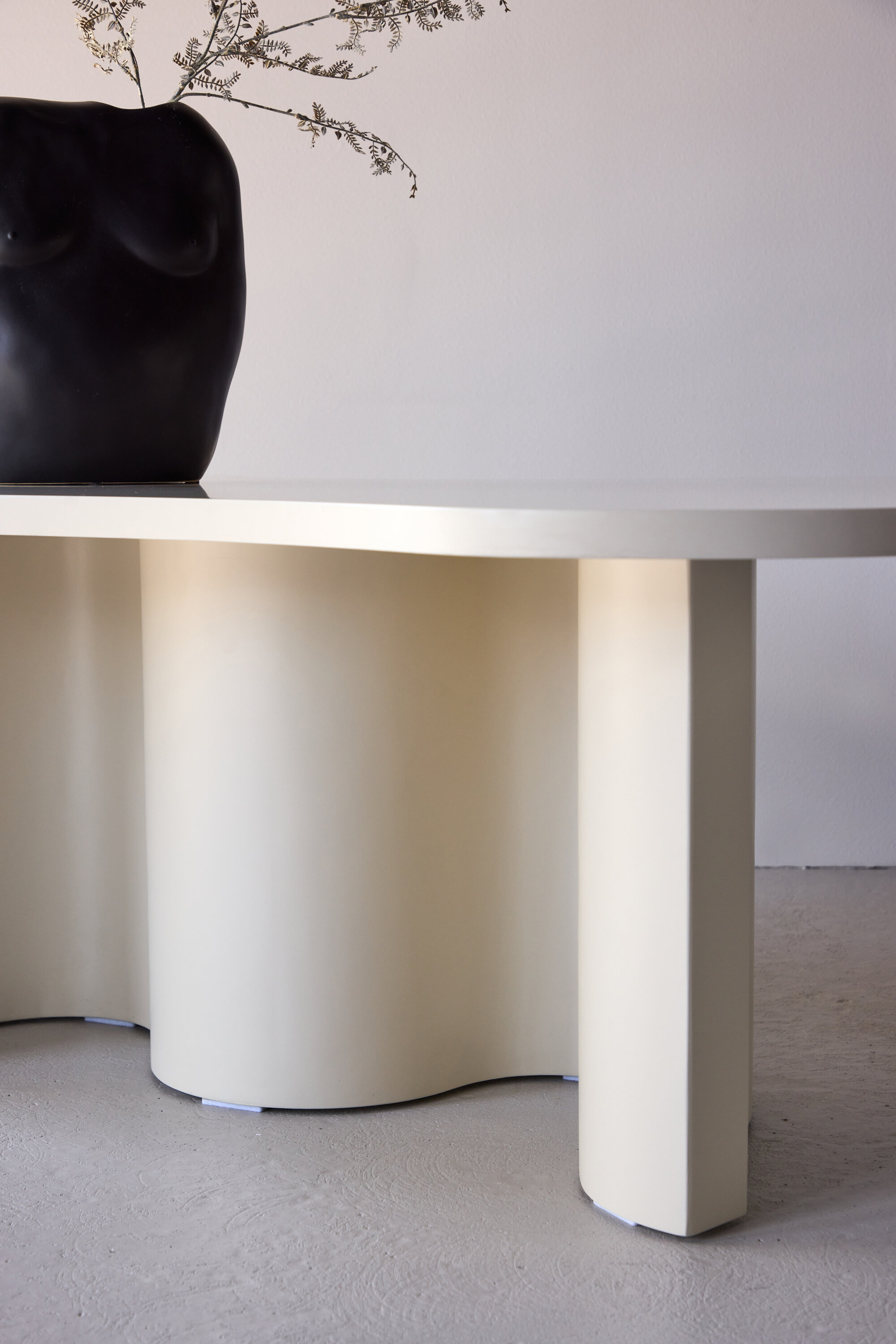 deLOHN Flow Dohányzóasztal