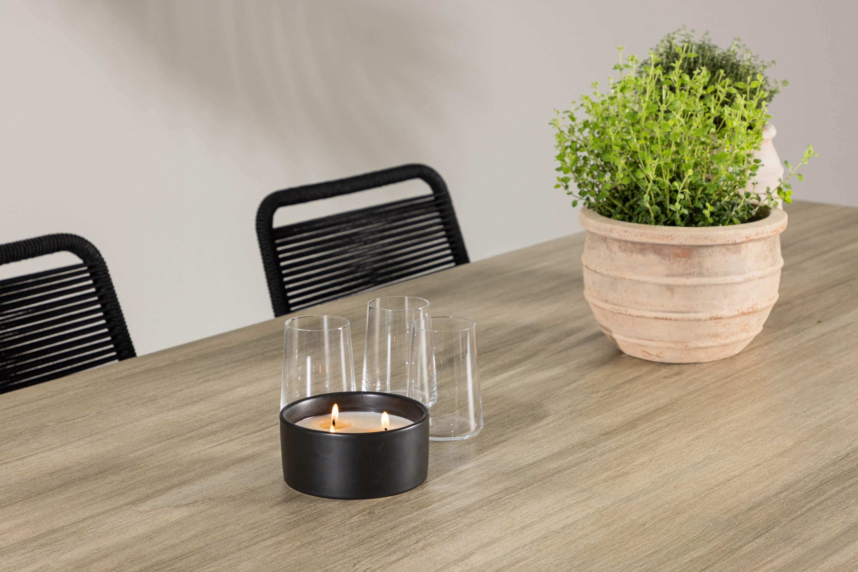 deLOHN Merlo, Lindos Étkezőgarnitúra