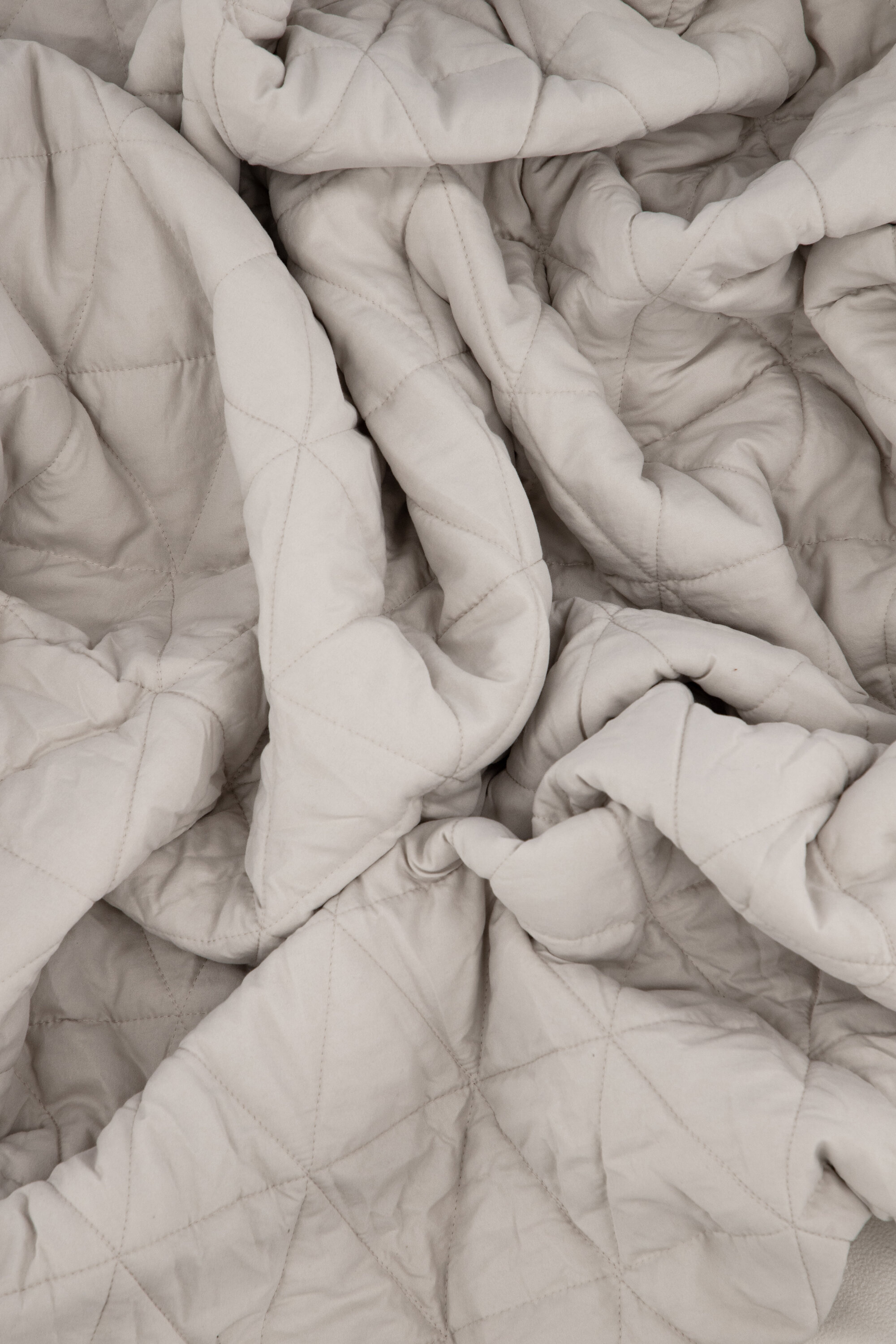 deLOHN Nilla Ágynemű