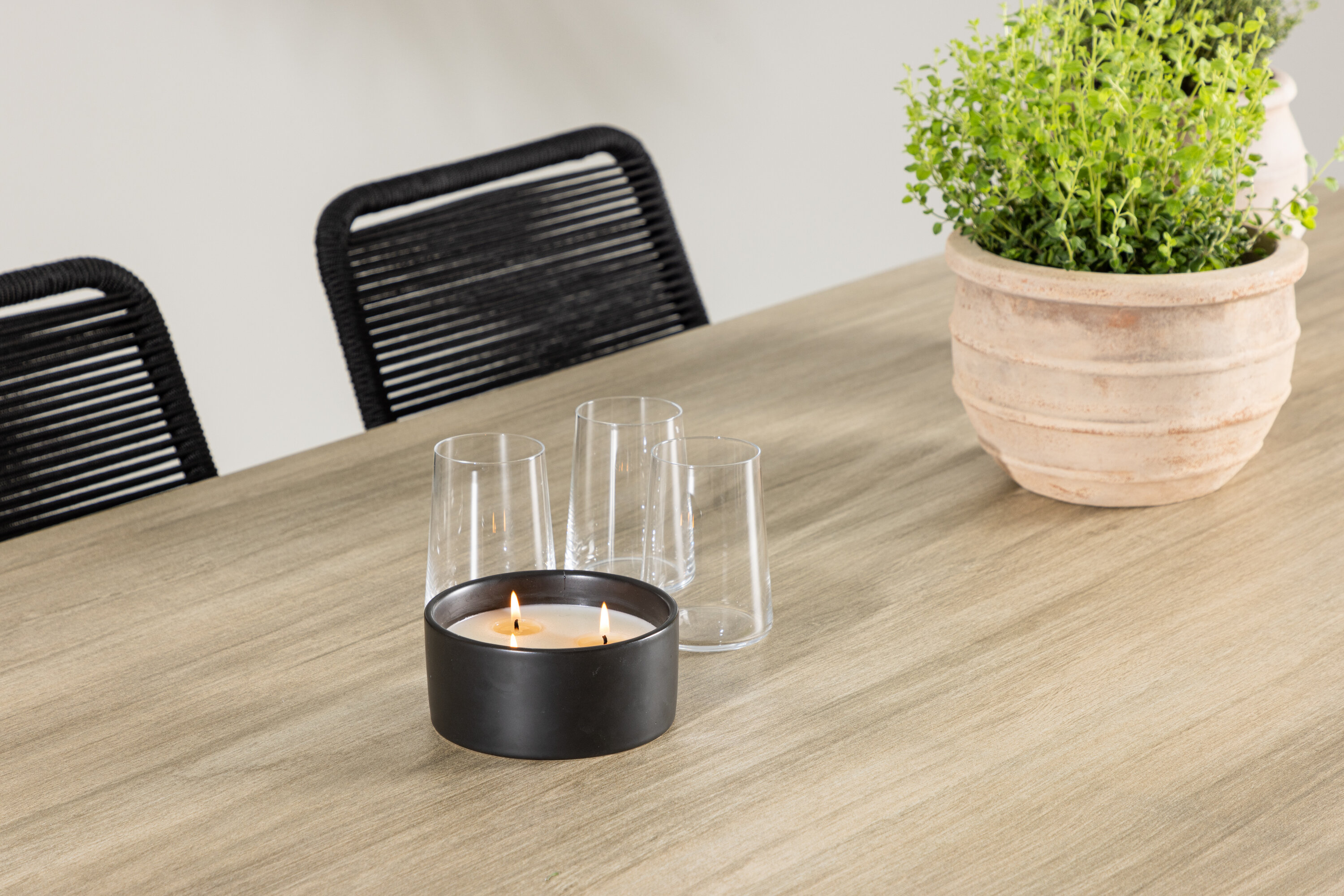 deLOHN Merlo, Lindos Étkezőgarnitúra