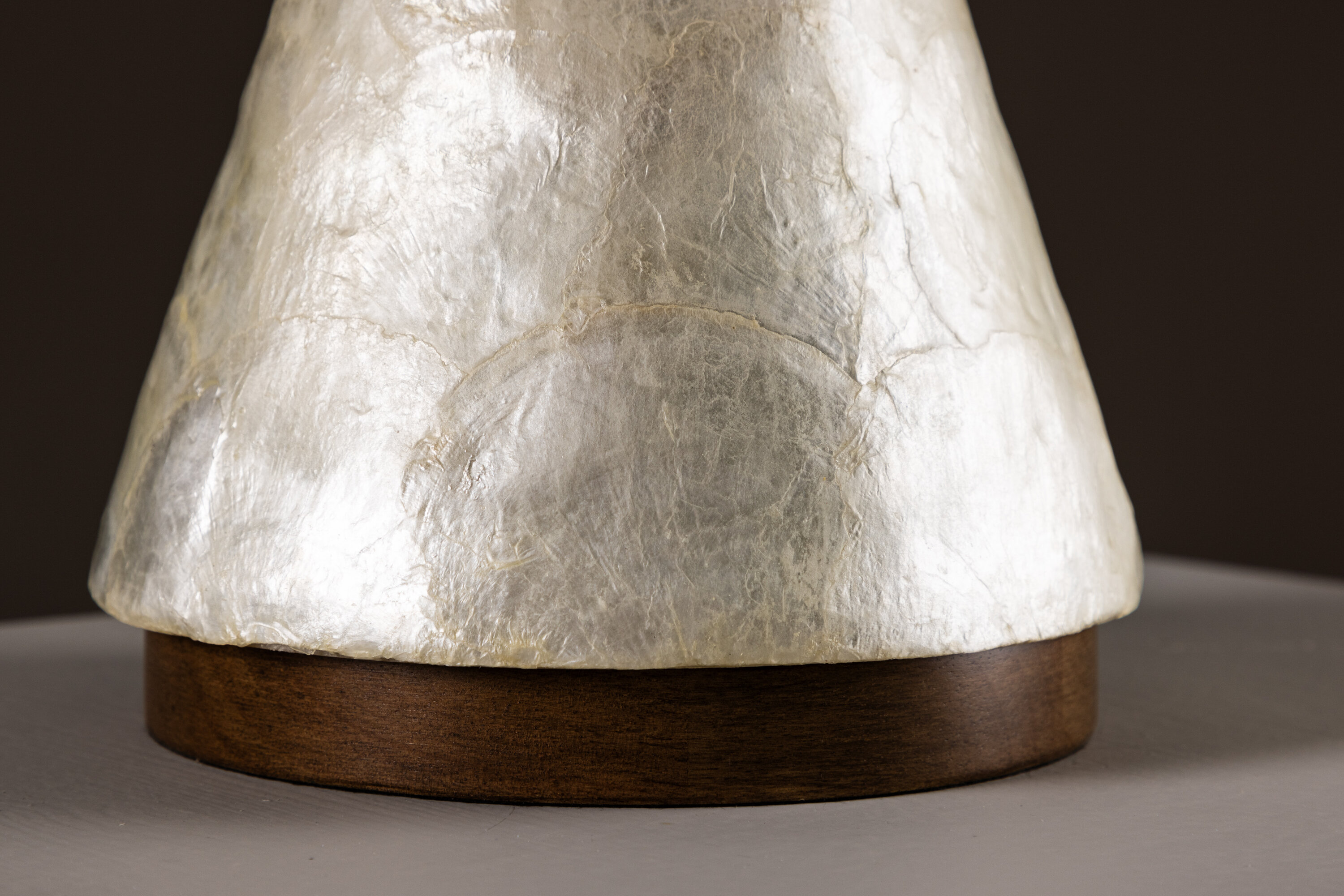 deLOHN Donsö Asztali lámpa