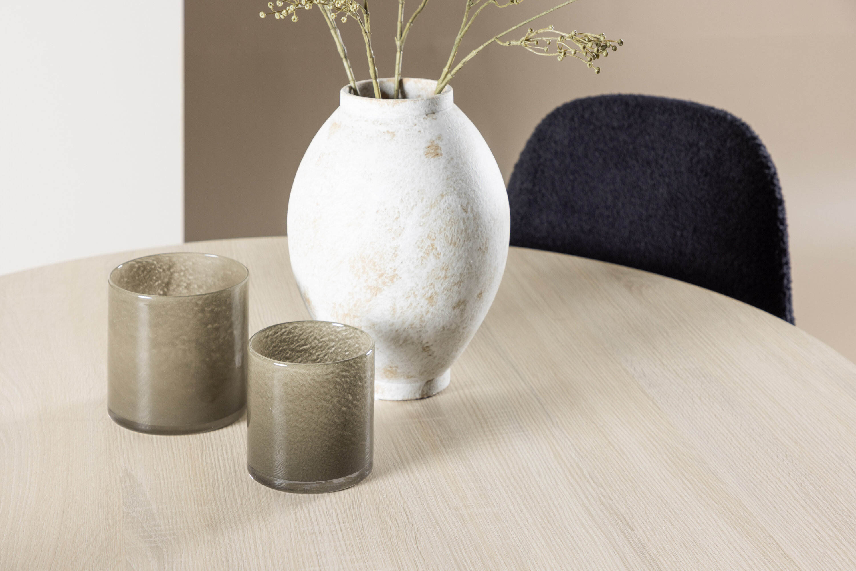 deLOHN Plaza, Polar Kör alakú étkezőgarnitúra deLOHN Plaza, Polar Kör alakú étkezőgarnitúra