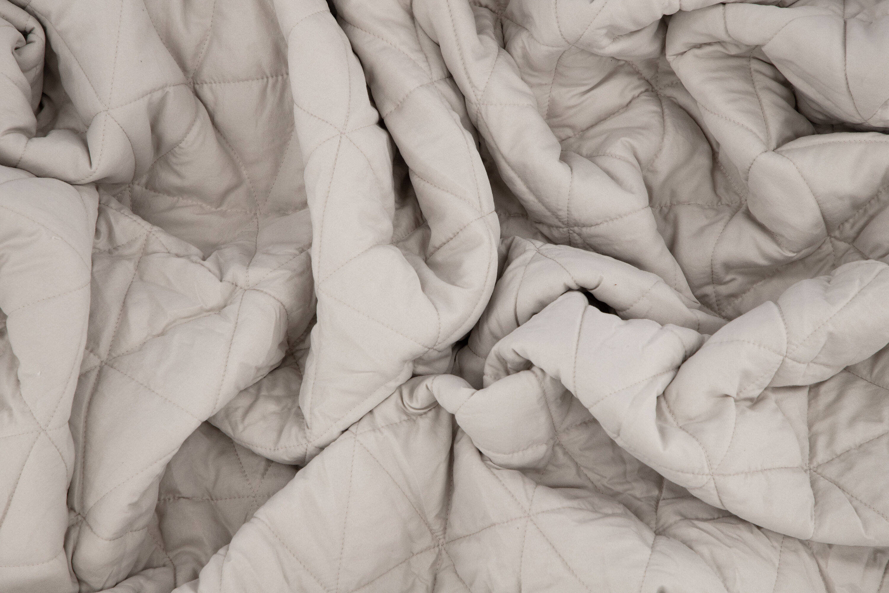 deLOHN Nilla Ágynemű