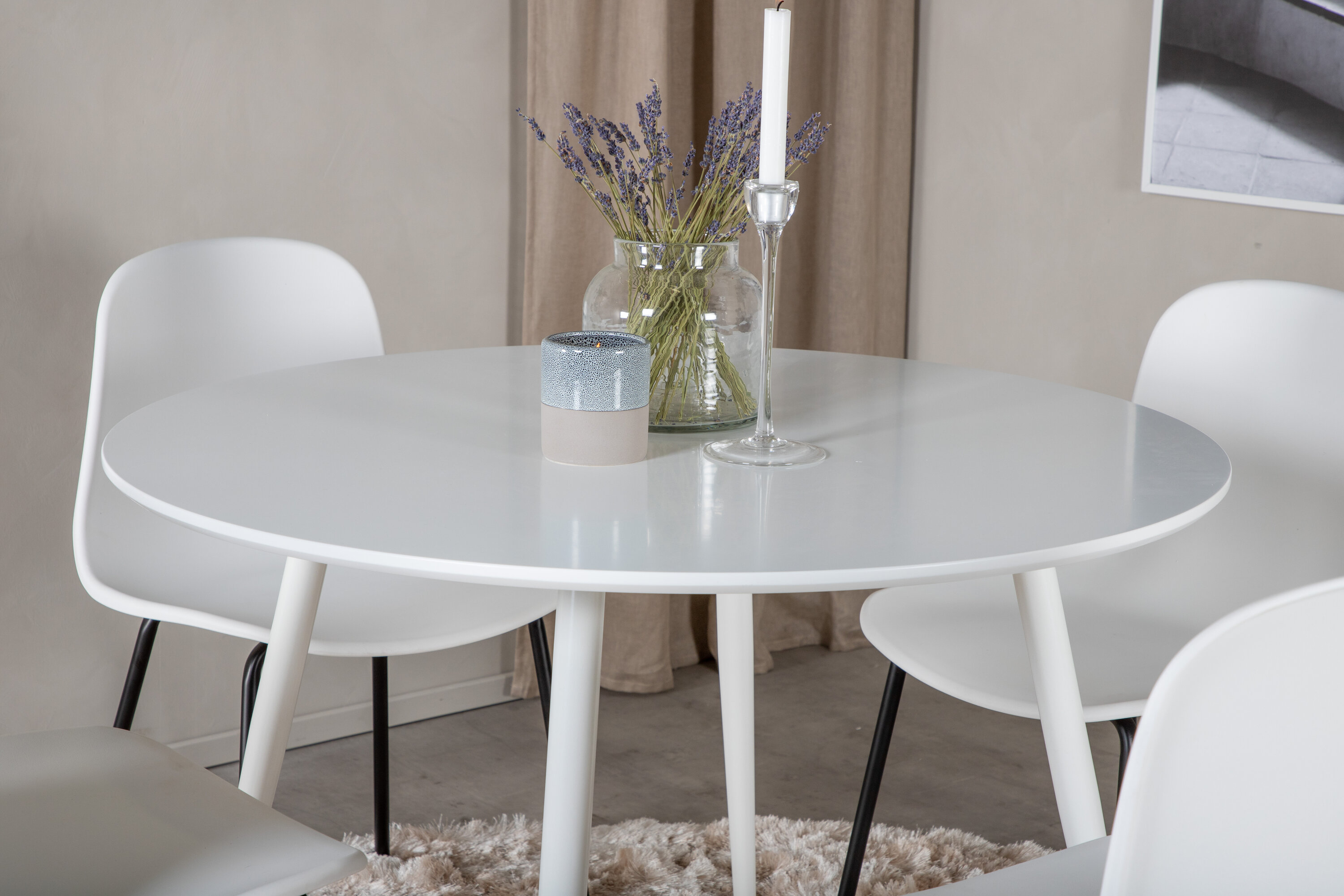 deLOHN Plaza, Arctic Kör alakú étkezőgarnitúra