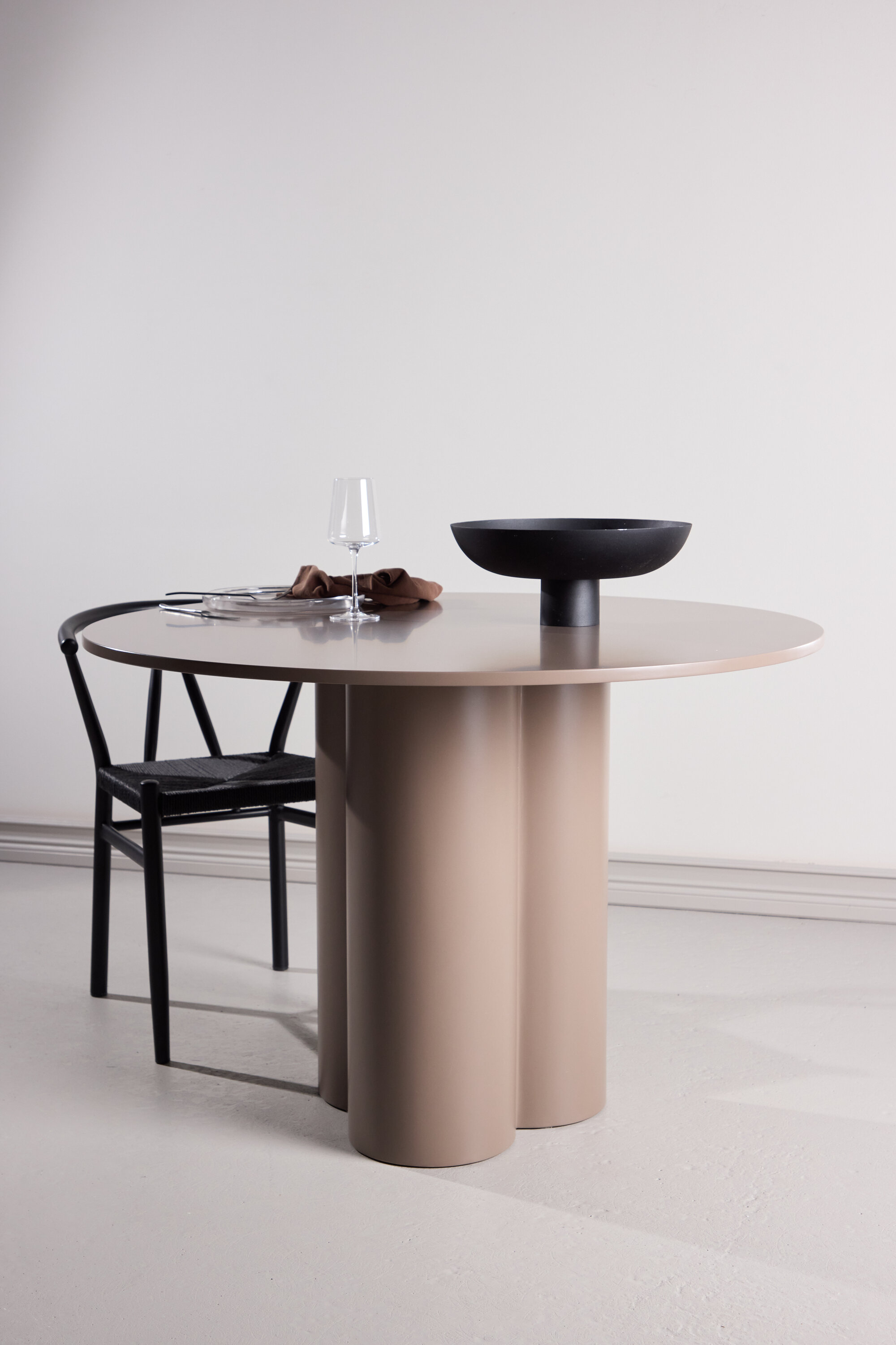 deLOHN Olivia Kerek étkezőasztal