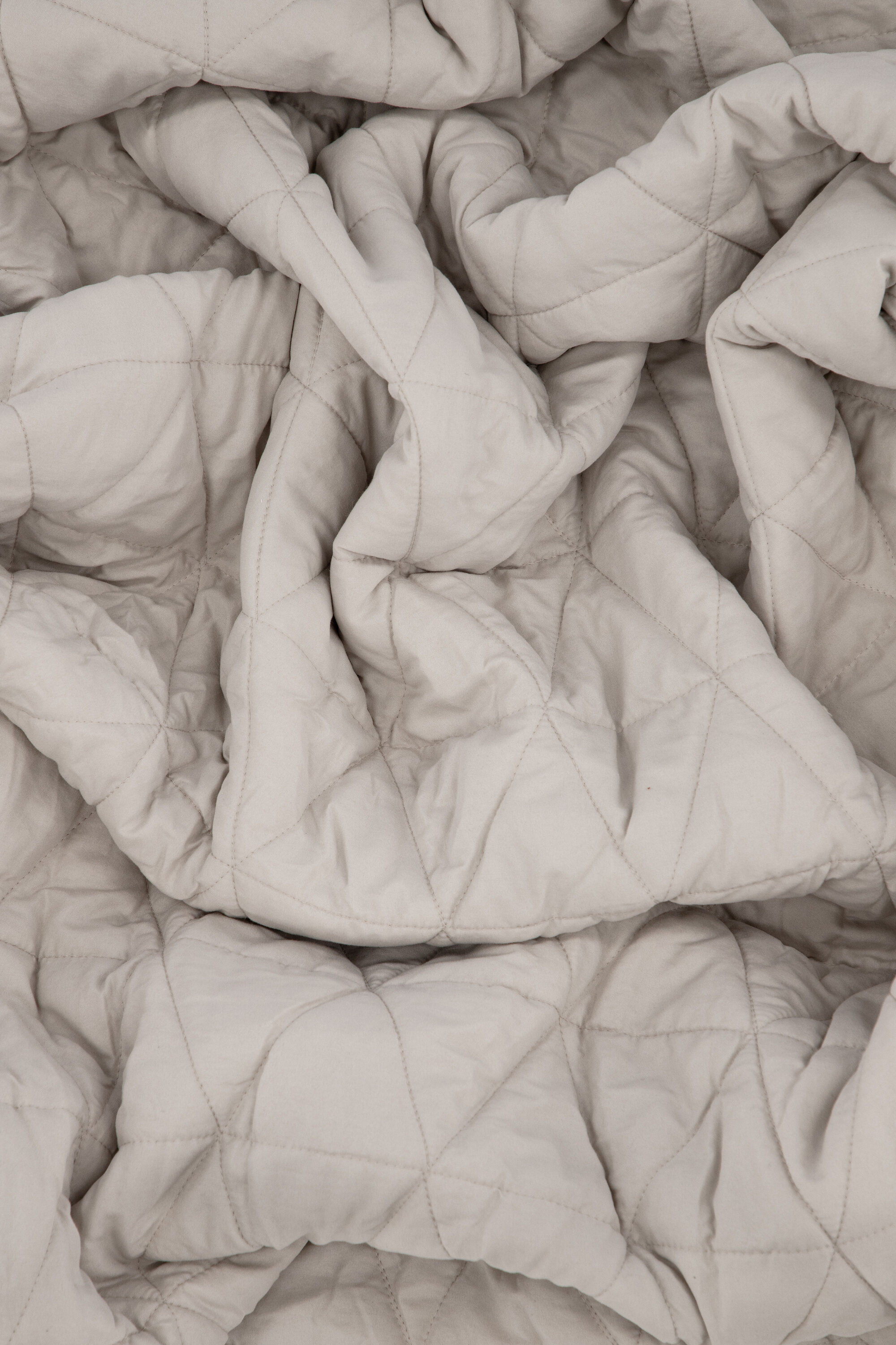 deLOHN Nilla Ágynemű