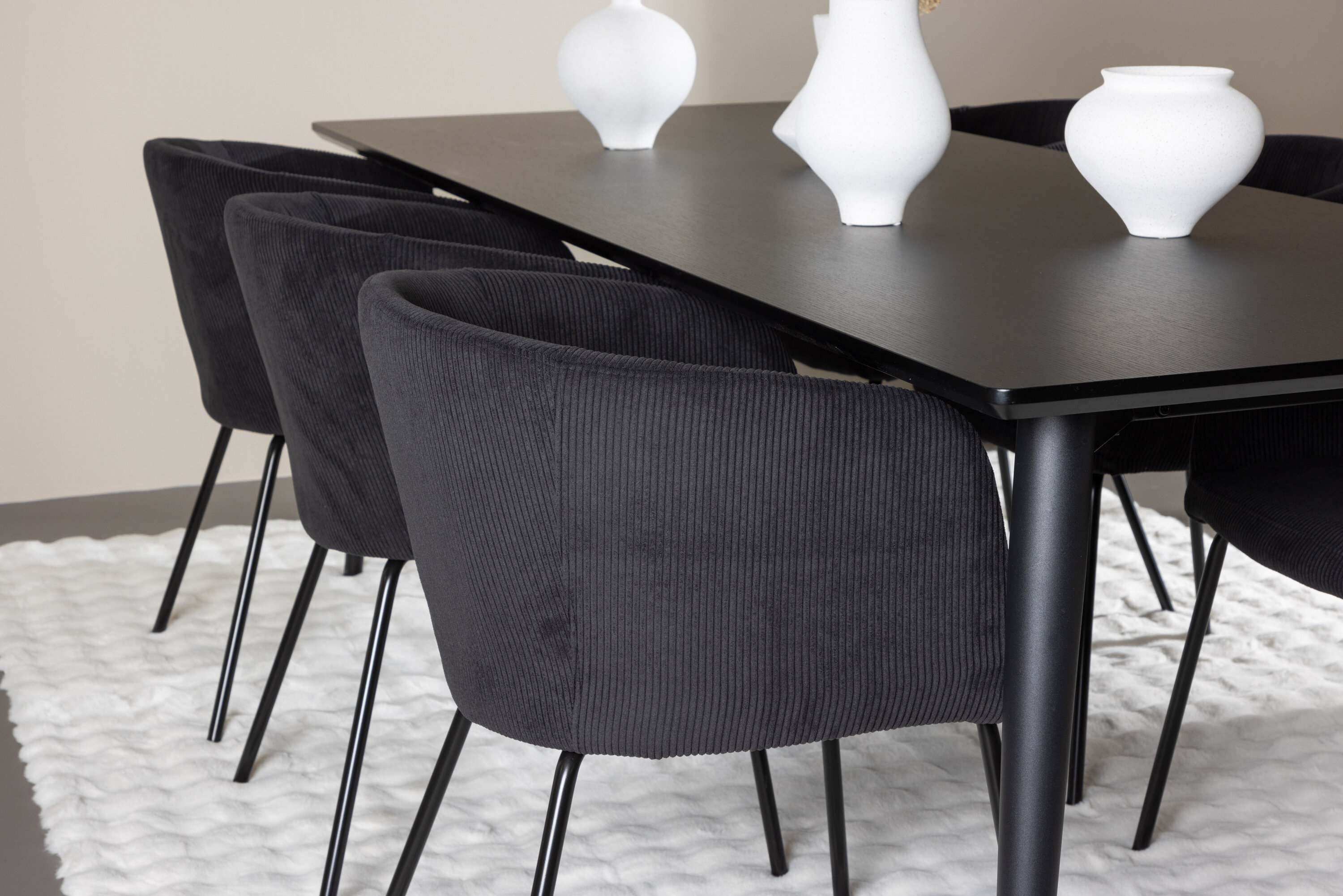 deLOHN Ellis, Berit Téglalap alakú étkezőgarnitúra