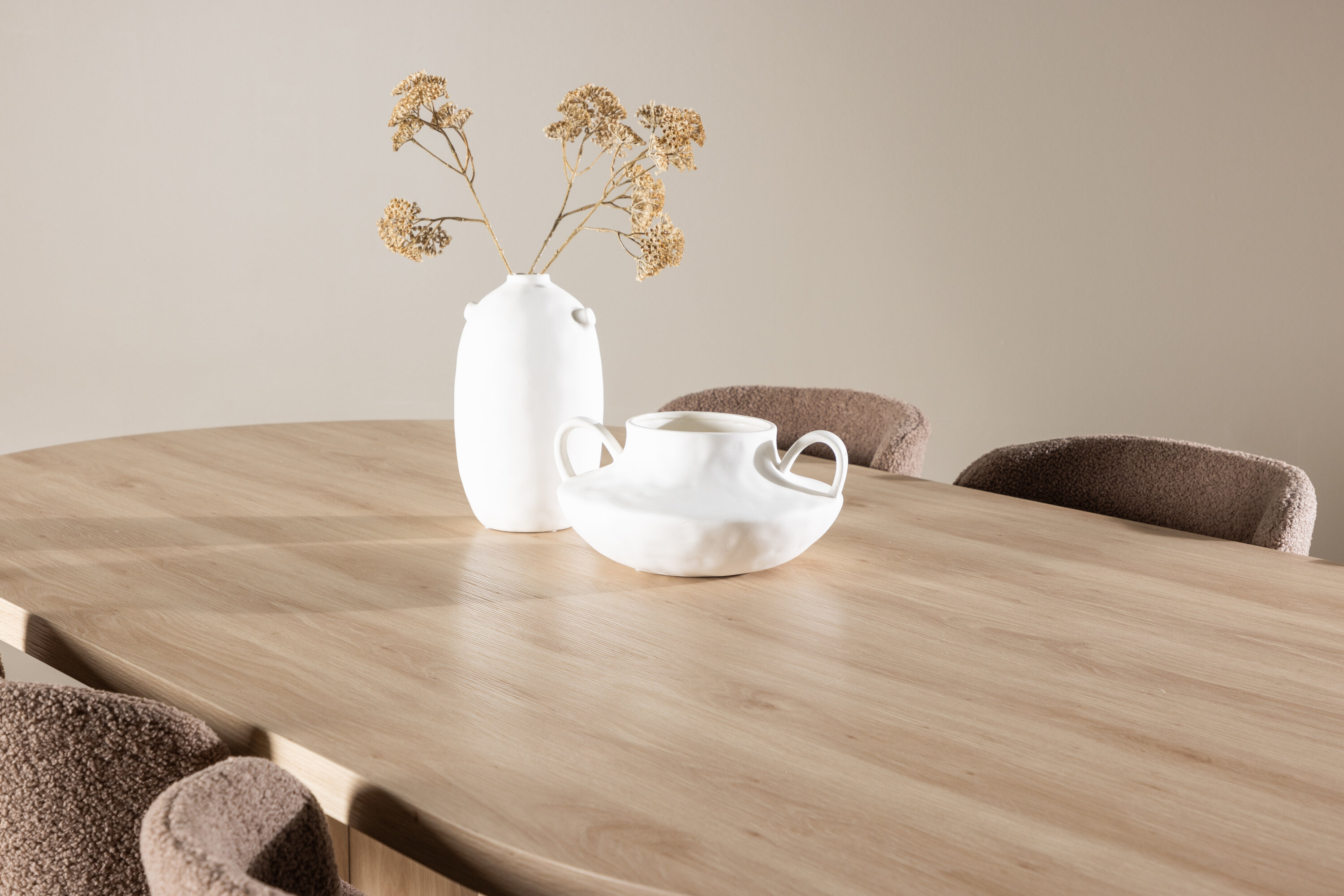 deLOHN Bootcut, Modesto Ovális étkezőgarnitúra