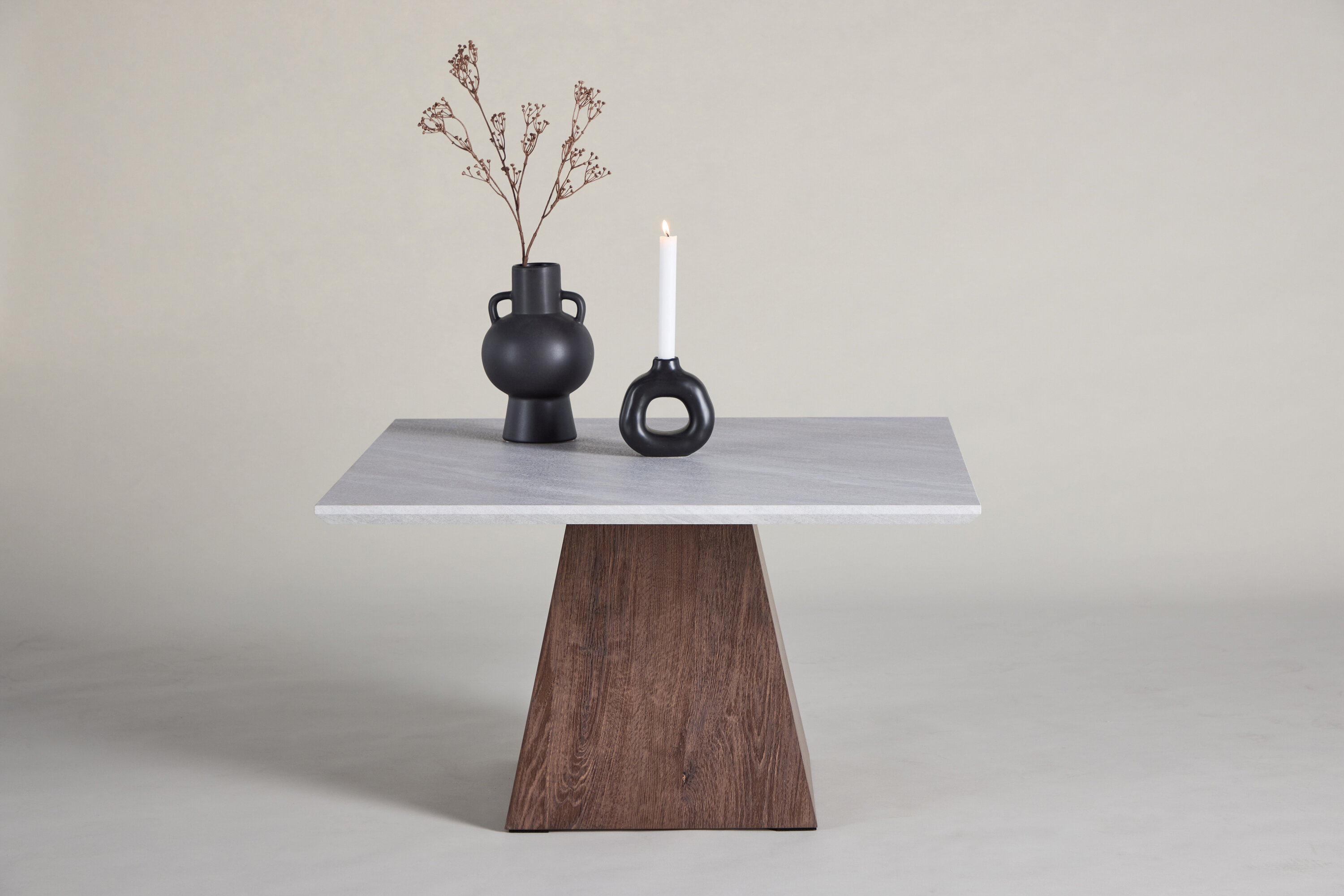 deLOHN Cael Dohányzóasztal