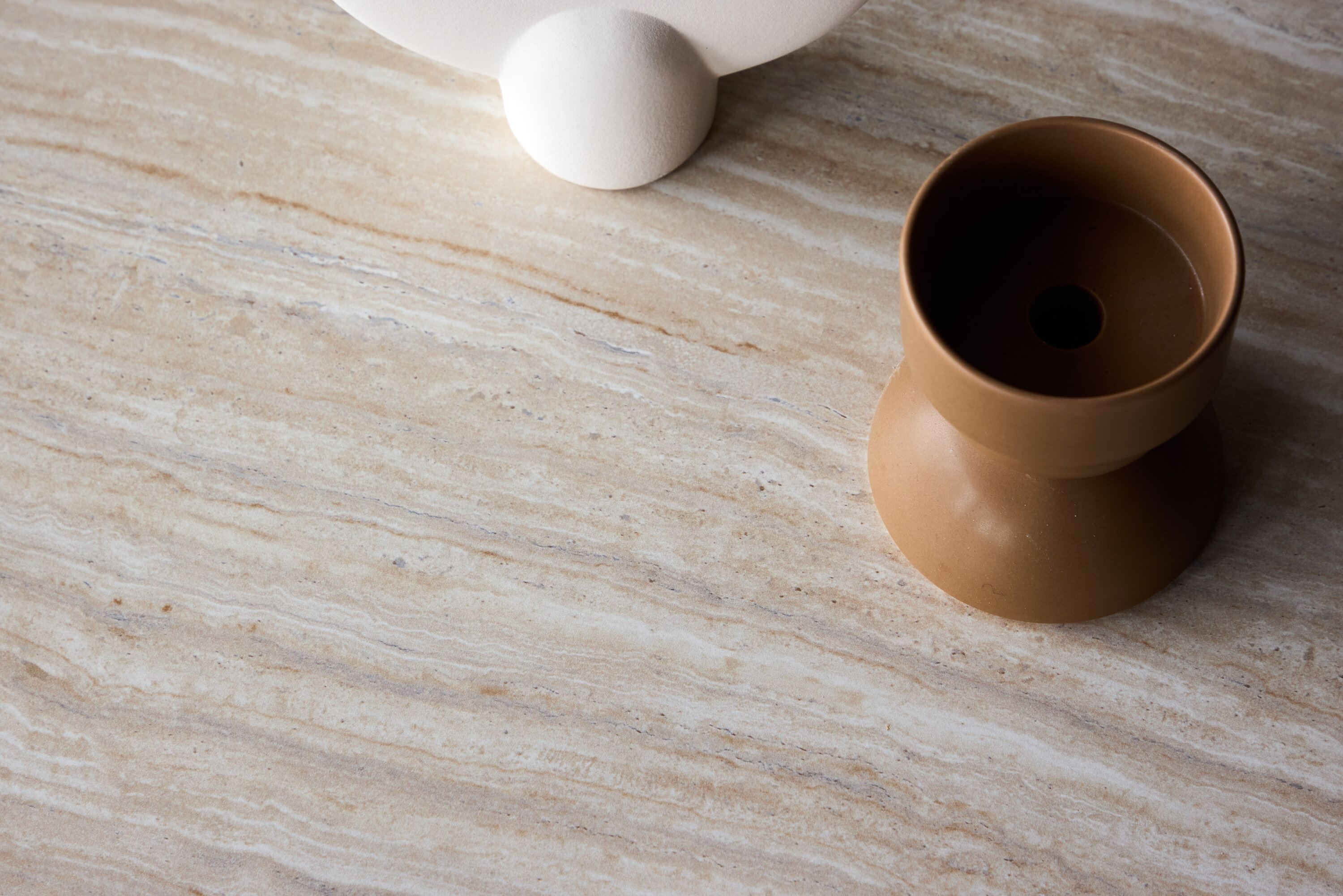 deLOHN York Dohányzóasztal