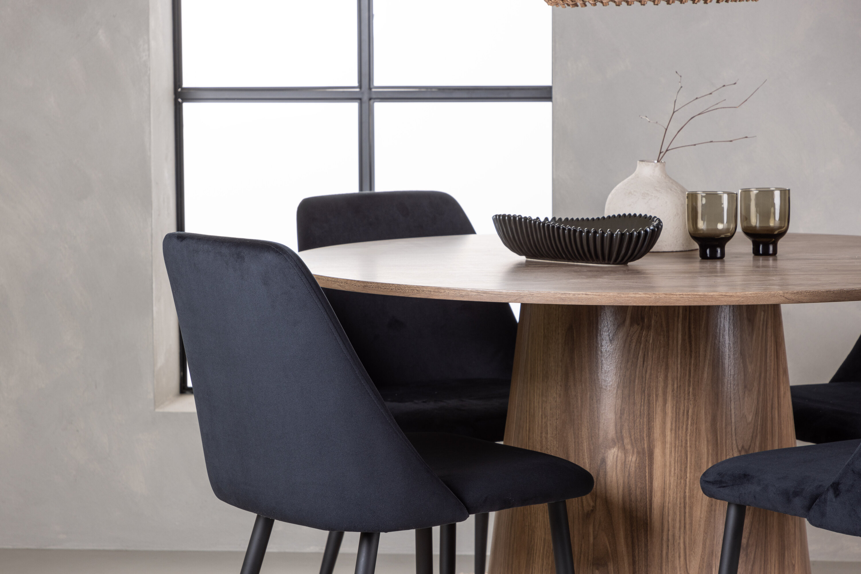 deLOHN Night Kör alakú étkezőgarnitúra