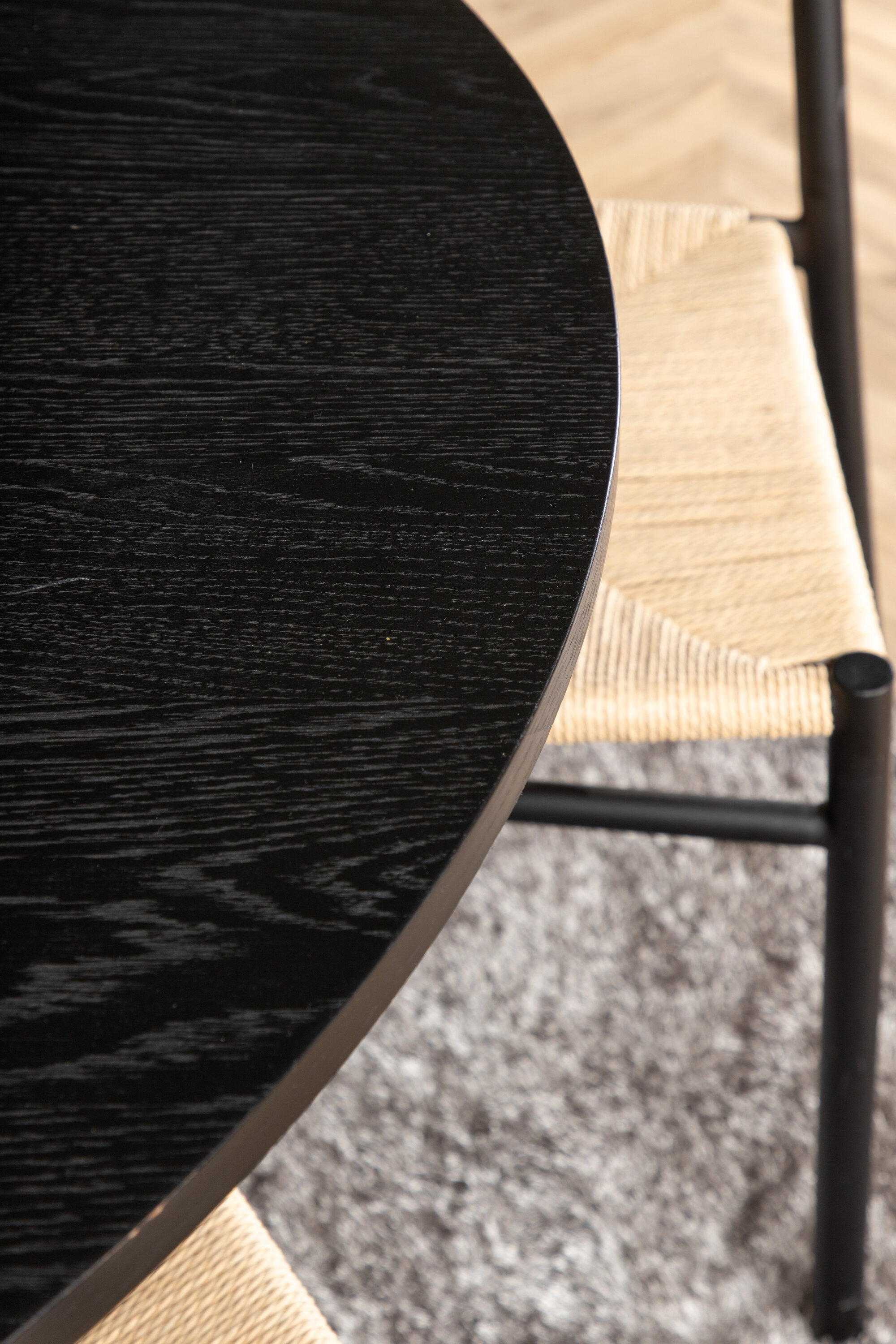 deLOHN Polly, Bianca Kör alakú étkezőgarnitúra