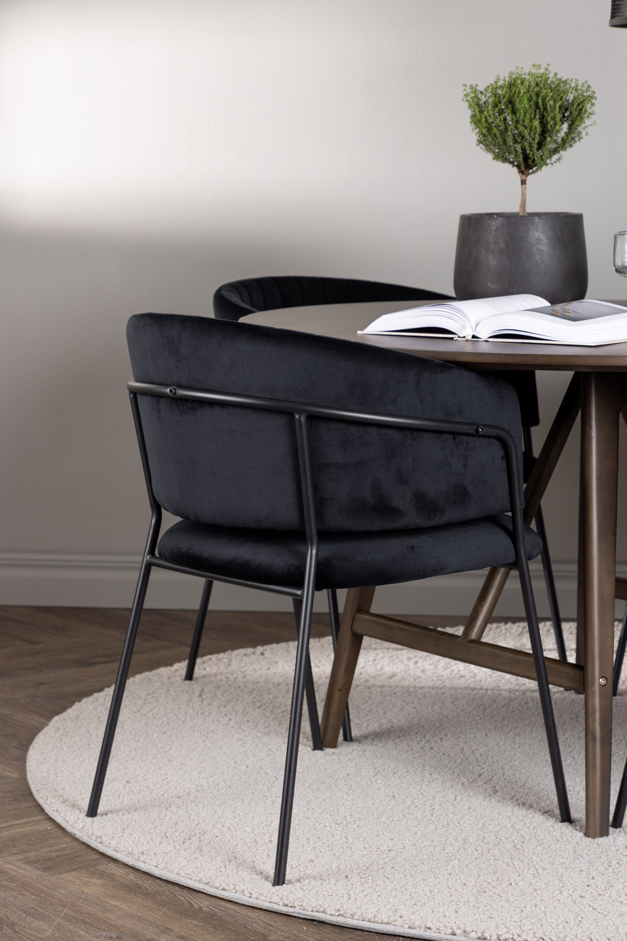 deLOHN Selma Kör alakú étkezőgarnitúra