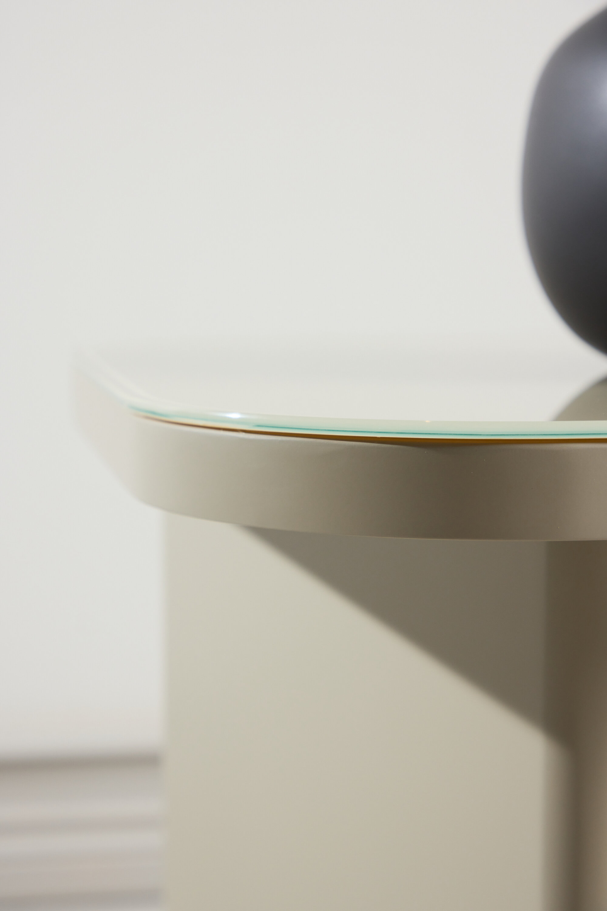 deLOHN Grönvik Kisasztal deLOHN Grönvik Kisasztal