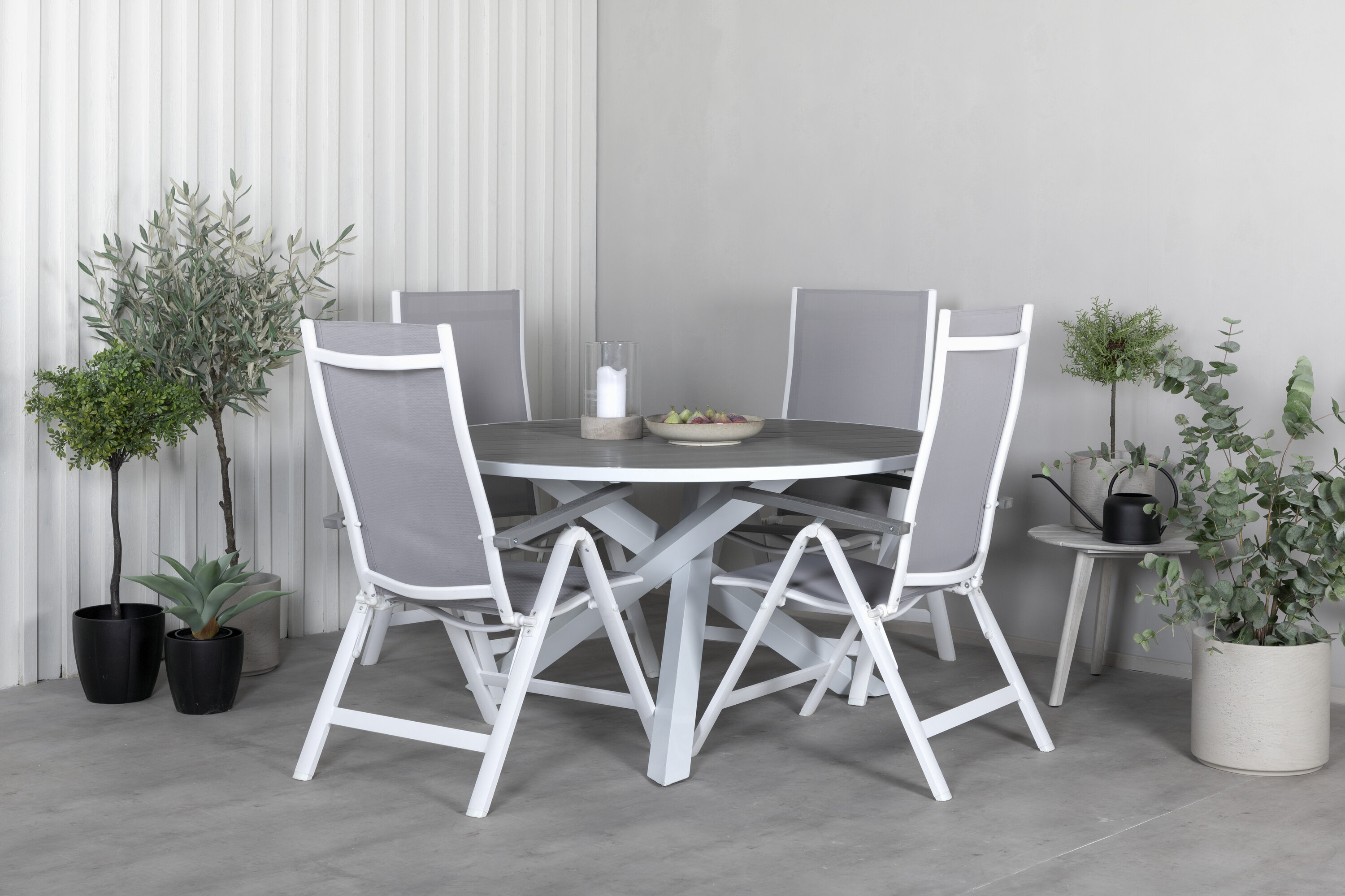 deLOHN Parma, Albany Étkezőgarnitúra