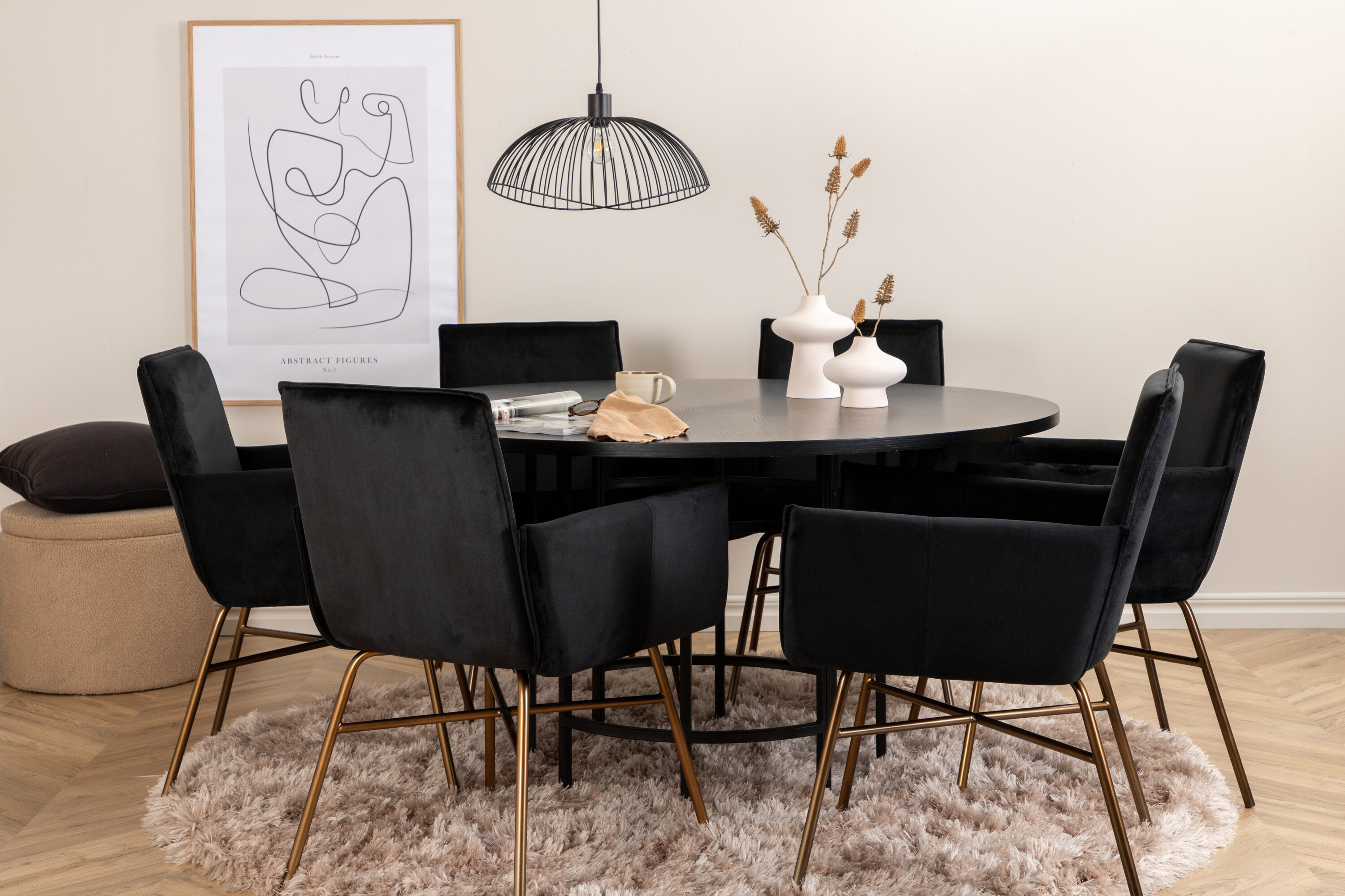 deLOHN Copenhagen, Petra Kör alakú étkezőgarnitúra