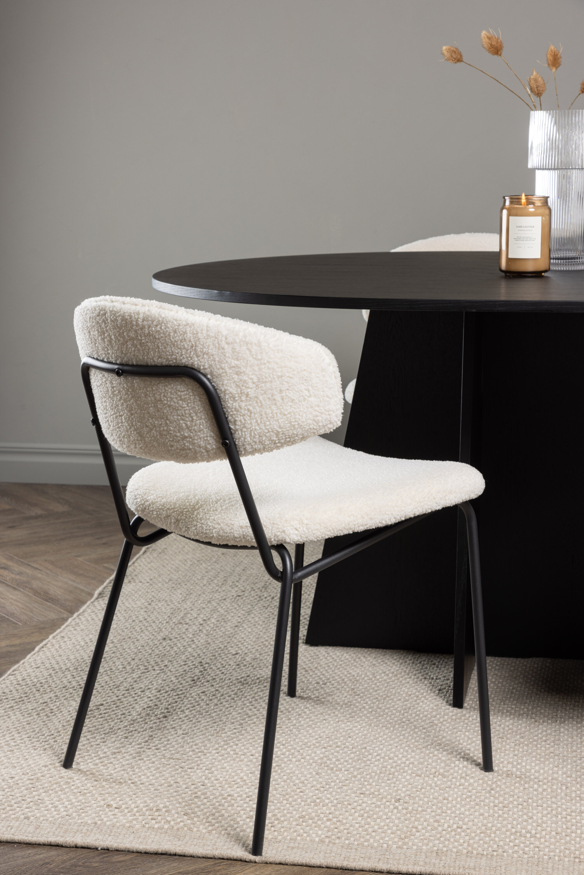 deLOHN Bootcut Oval, Chico Ovális étkezőgarnitúra