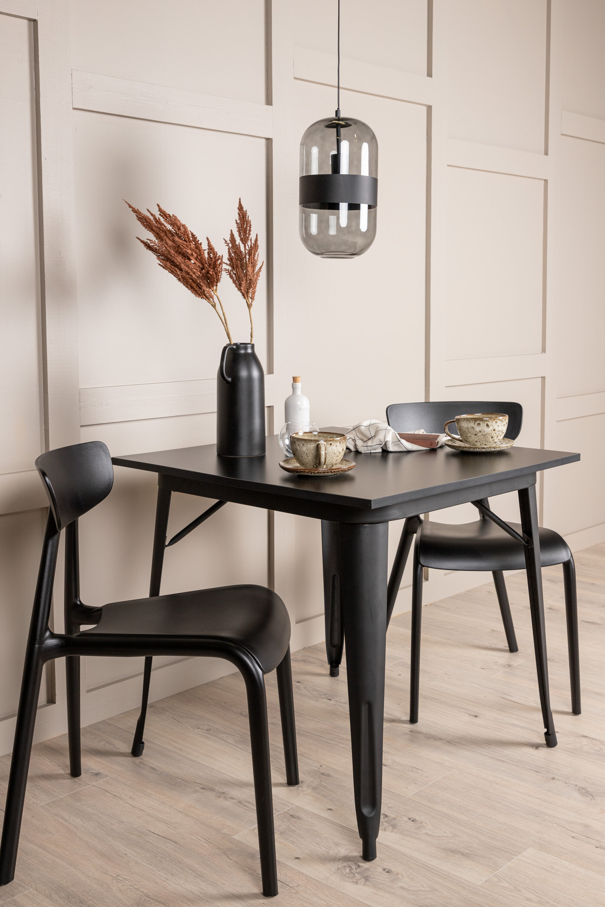 deLOHN Tempe, Ursholmen Téglalap alakú étkezőgarnitúra