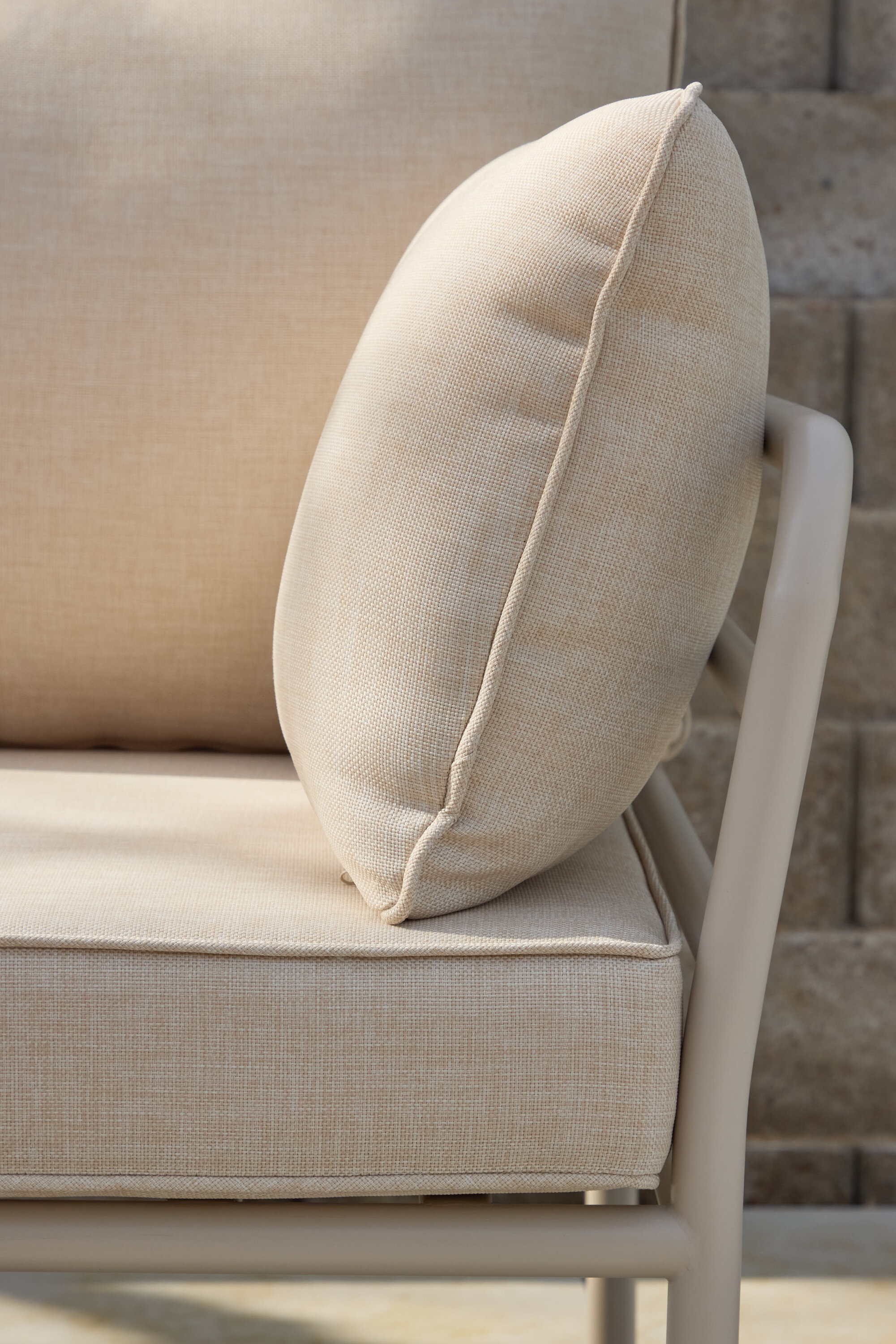 deLOHN Penh Kerti ülőgarnitúra deLOHN Penh Kerti ülőgarnitúra