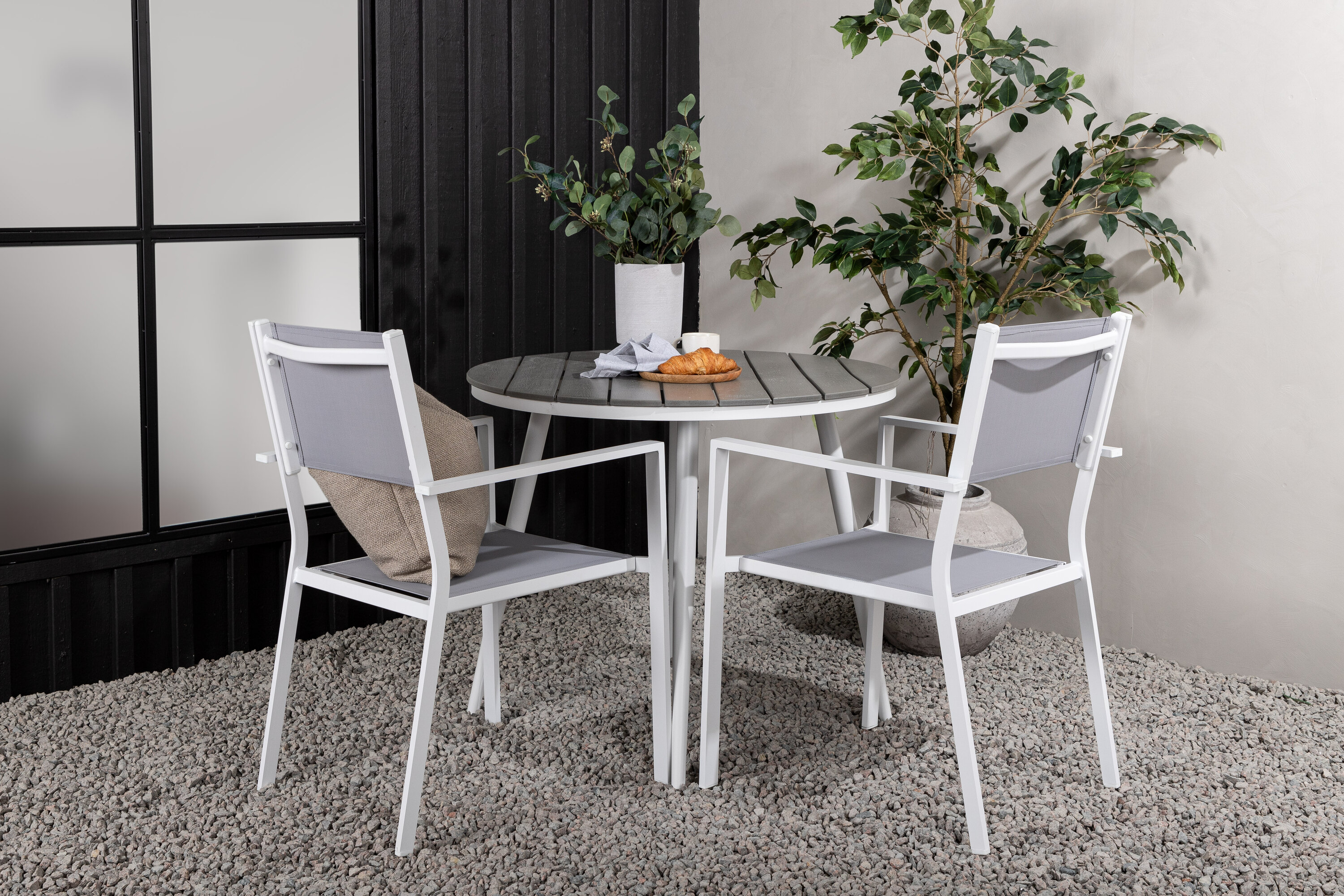 deLOHN Break, Copacabana Étkezőgarnitúra