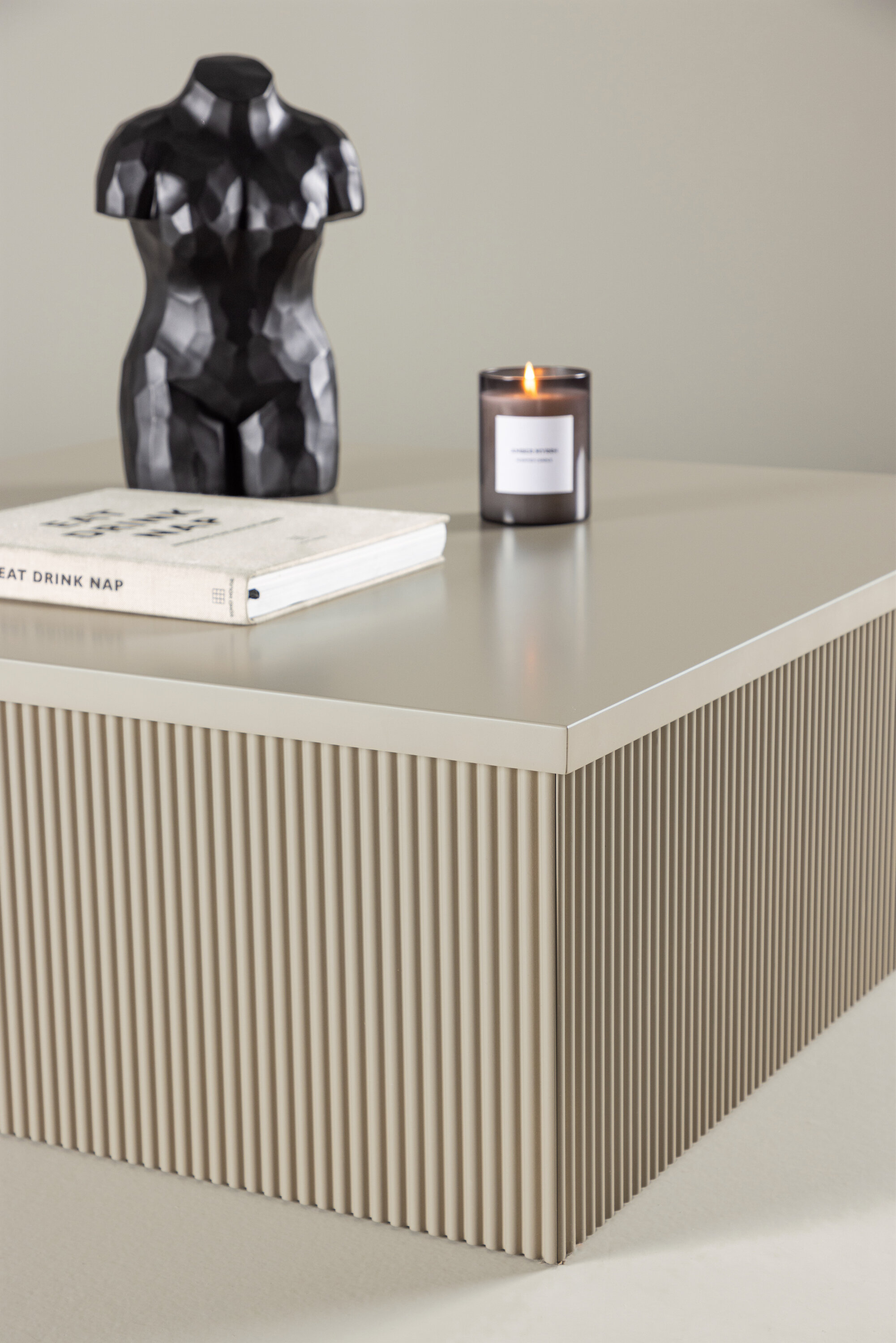 deLOHN Lenox Dohányzóasztal