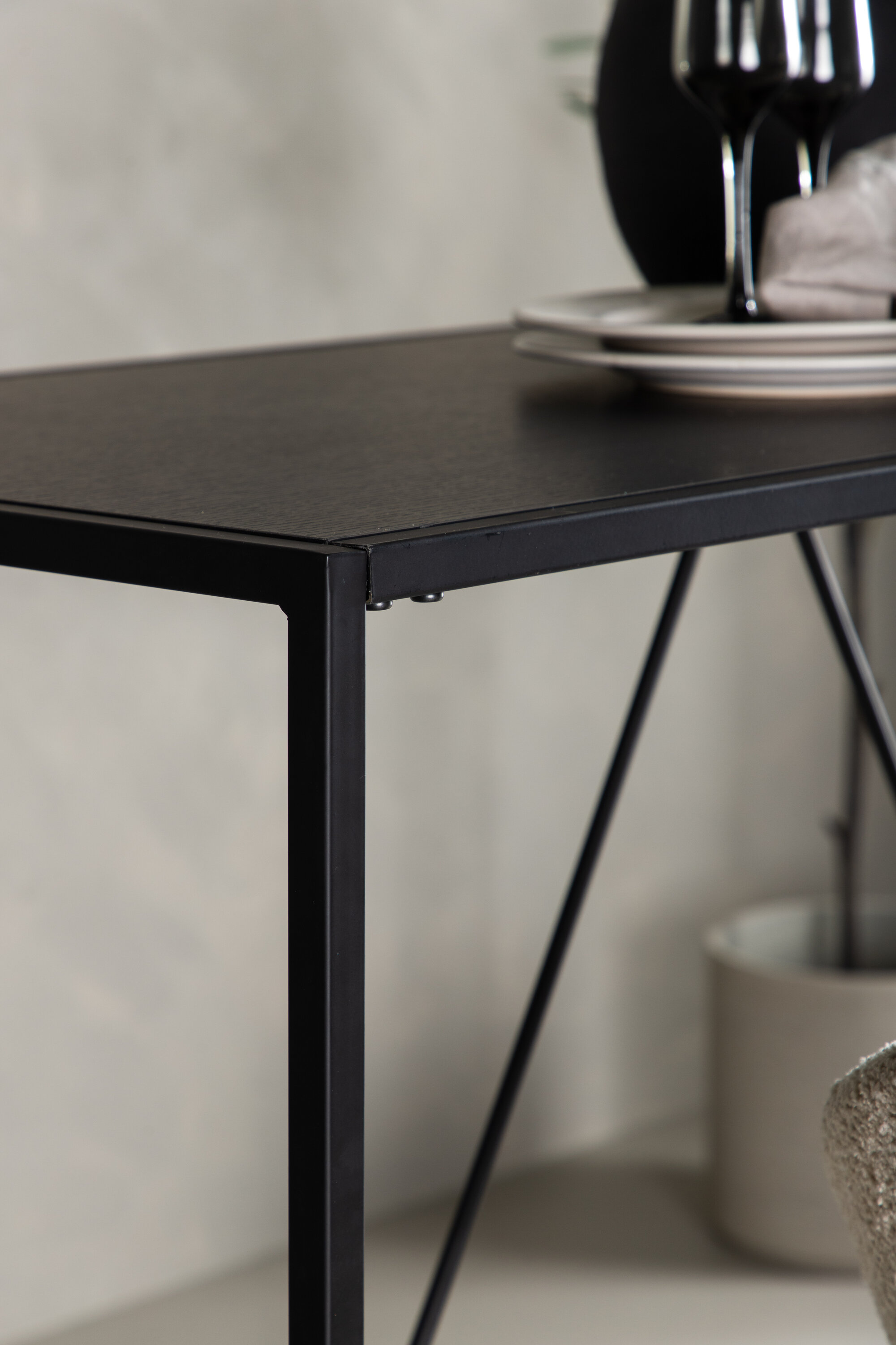 deLOHN Brea Bárasztal